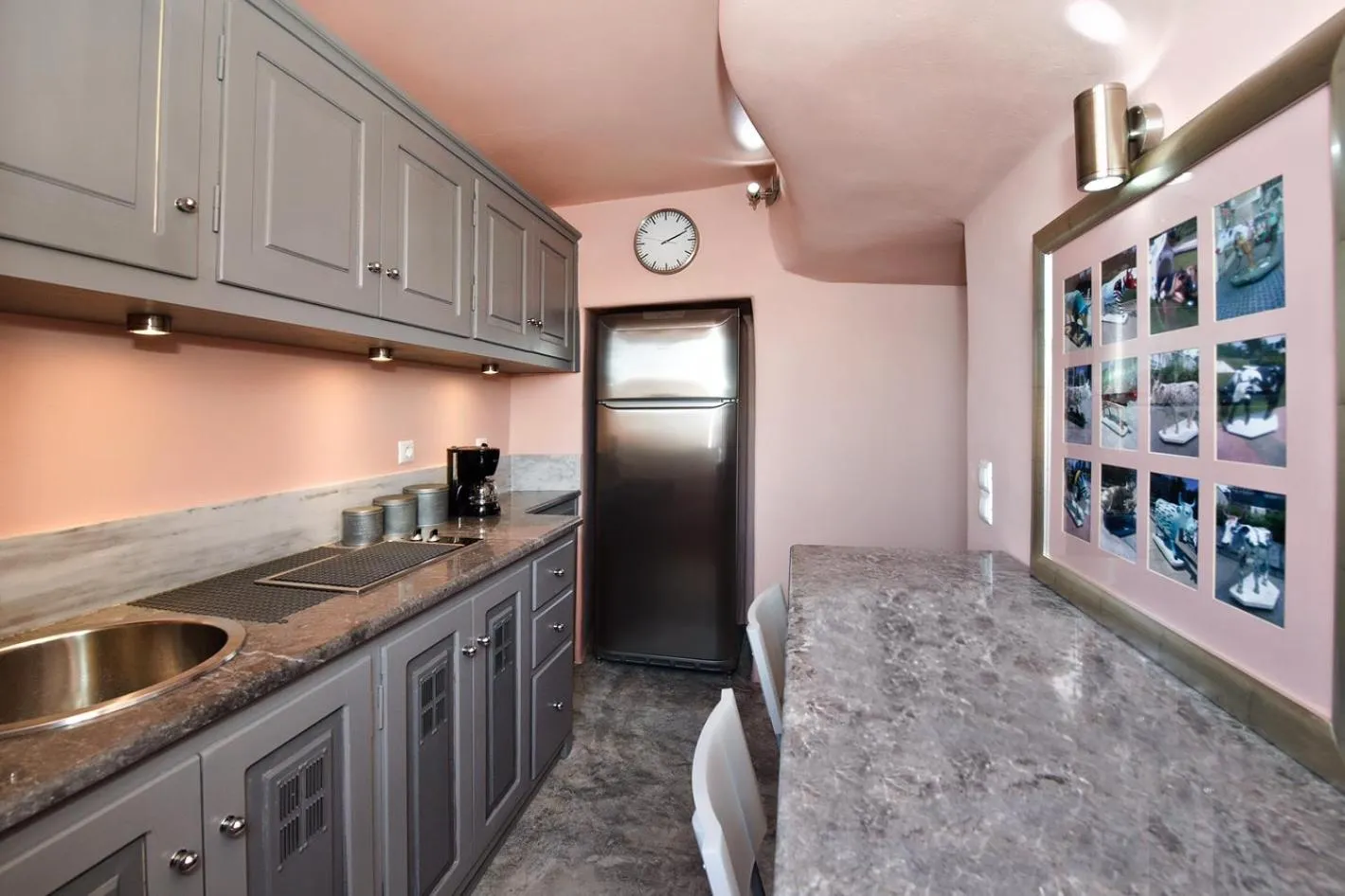 Kitchen or kitchenette in Theodora Suites