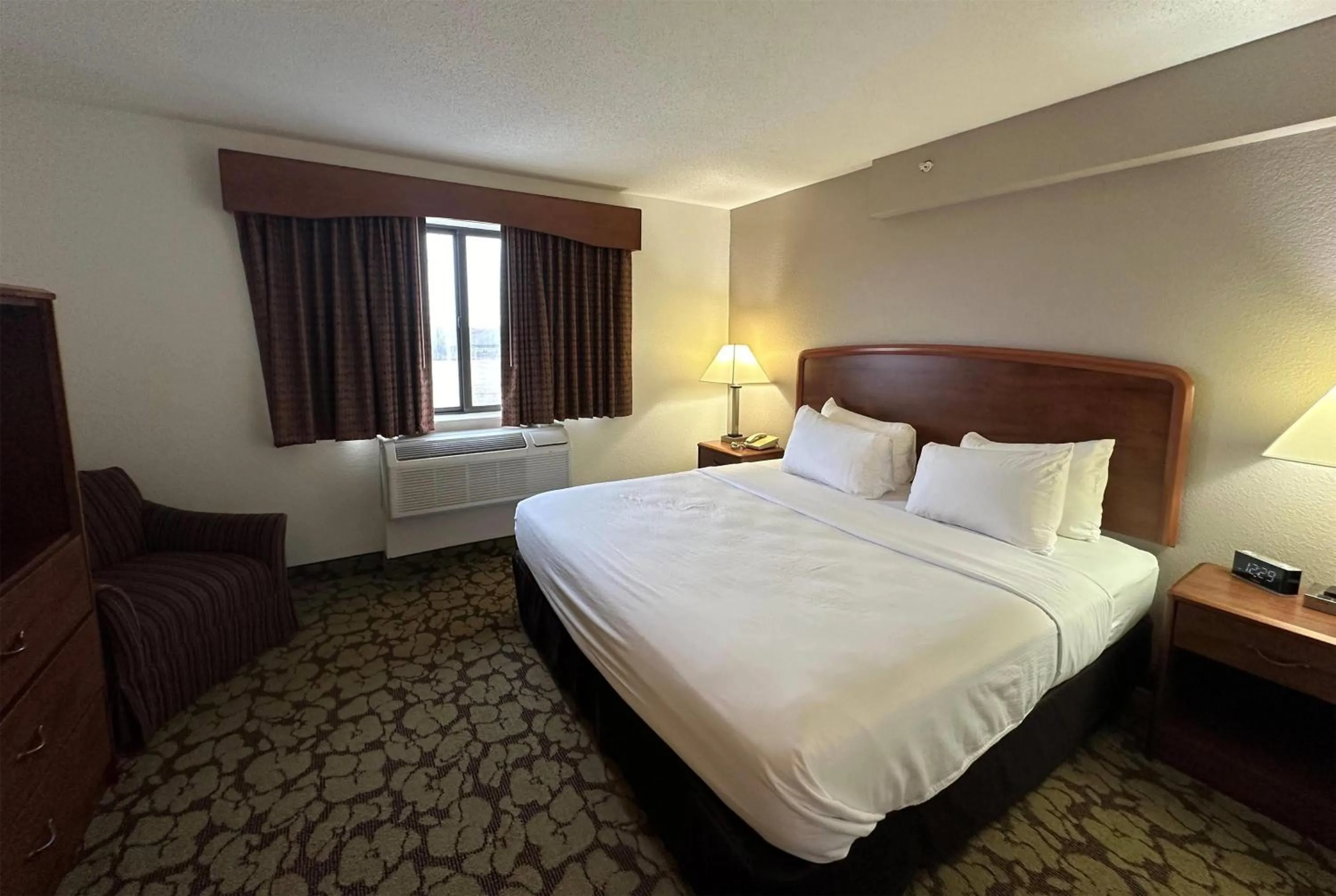 Photo of the whole room in AmericInn by Wyndham Appleton North Little Chute