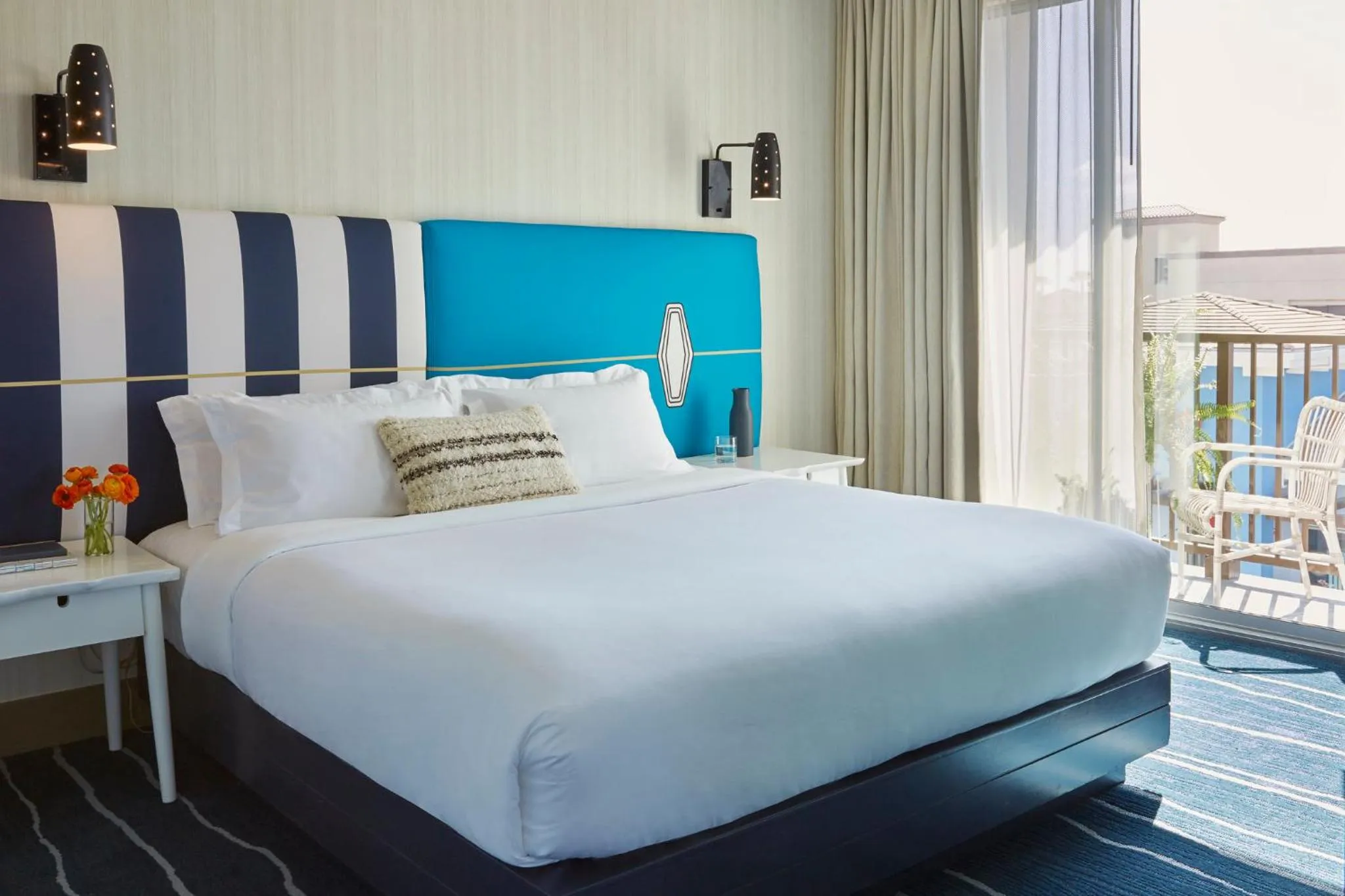Photo of the whole room, Bed in Kimpton Shorebreak Huntington Beach Resort by IHG