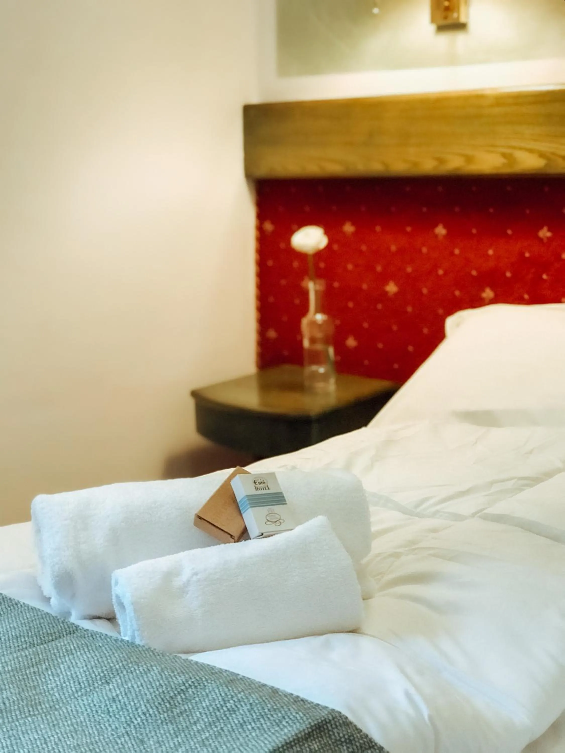 Photo of the whole room, Bed in Eurohotel