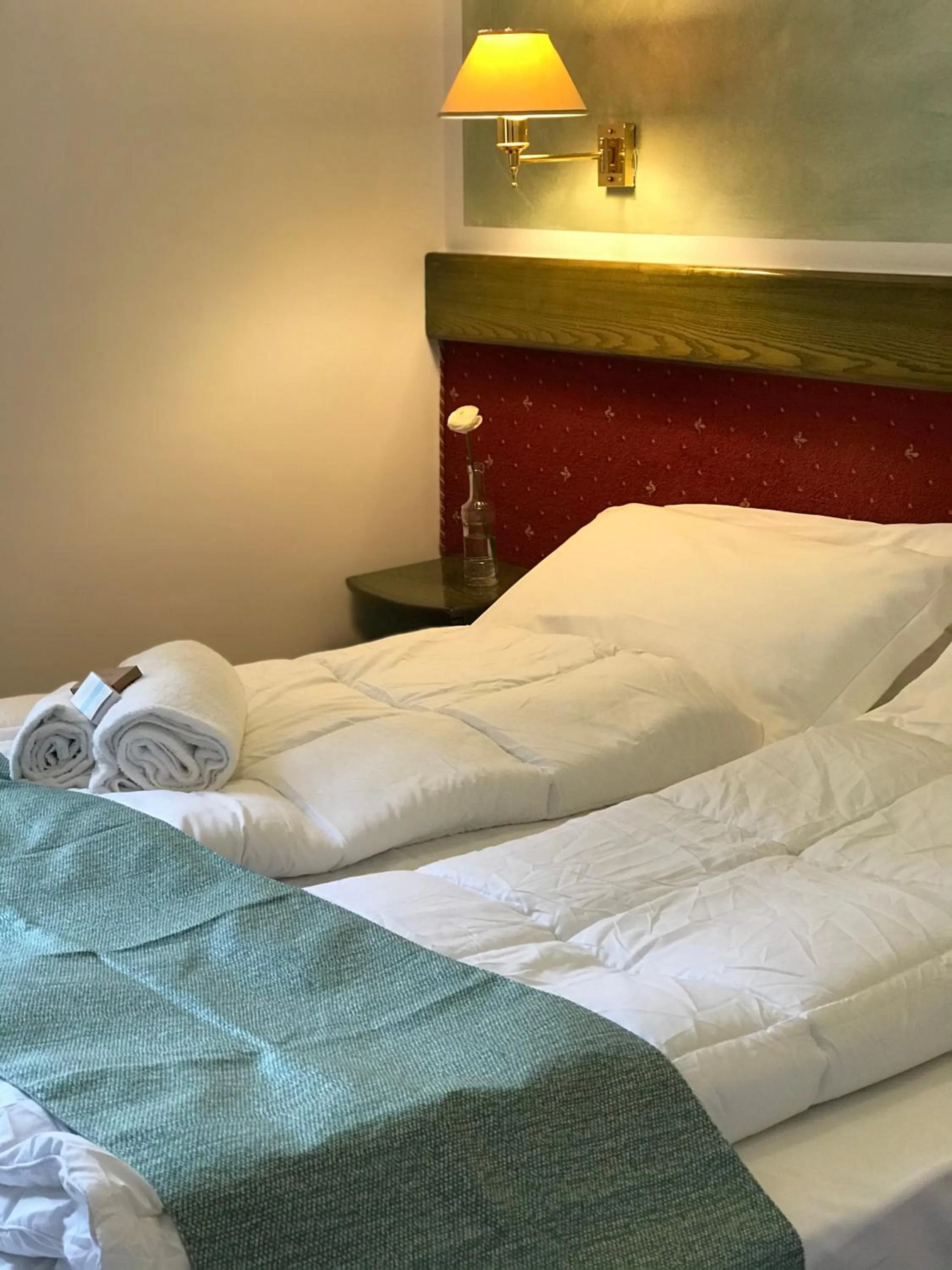 Photo of the whole room, Bed in Eurohotel