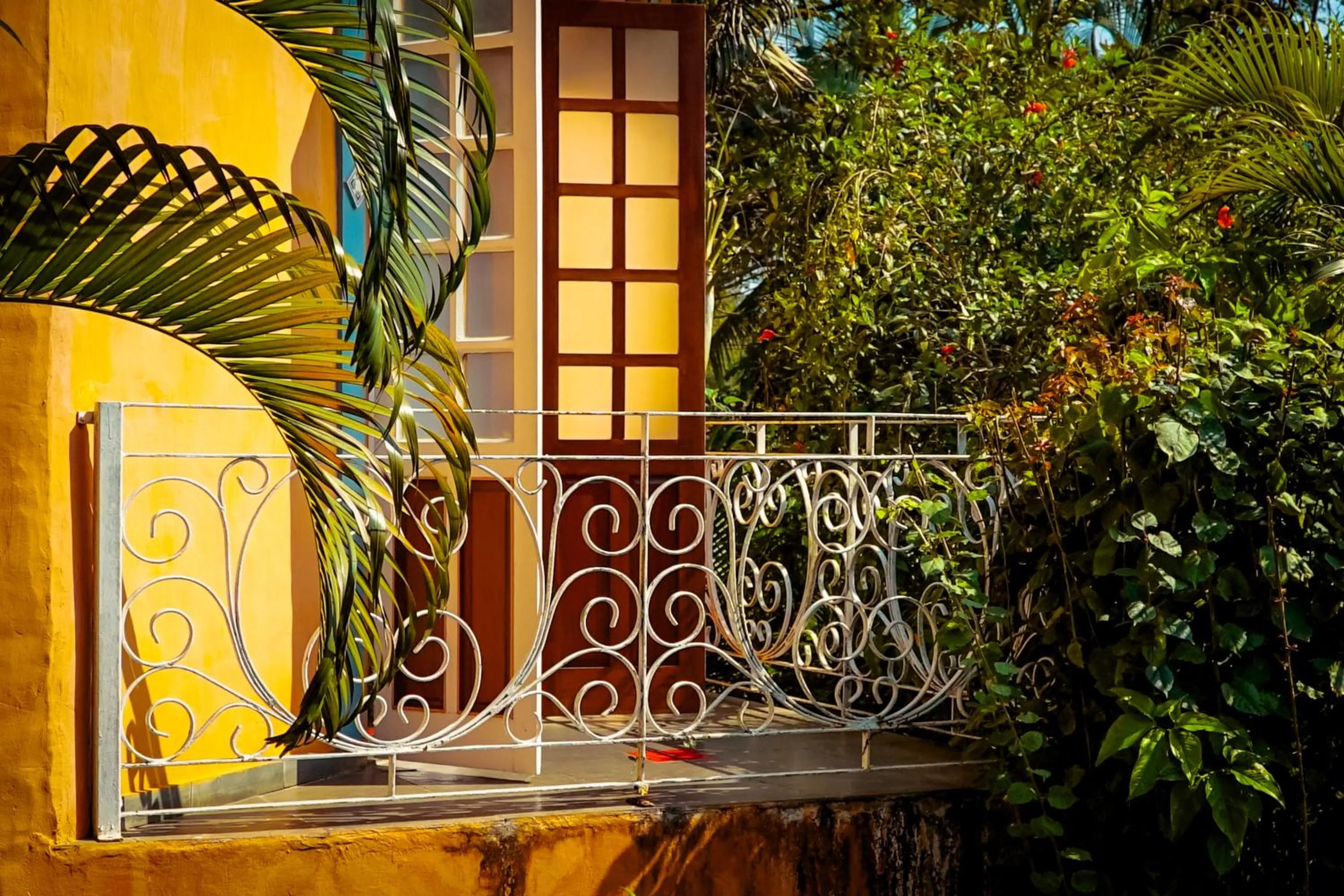 Garden view in VELINN Pousada Ponta do Pequeah