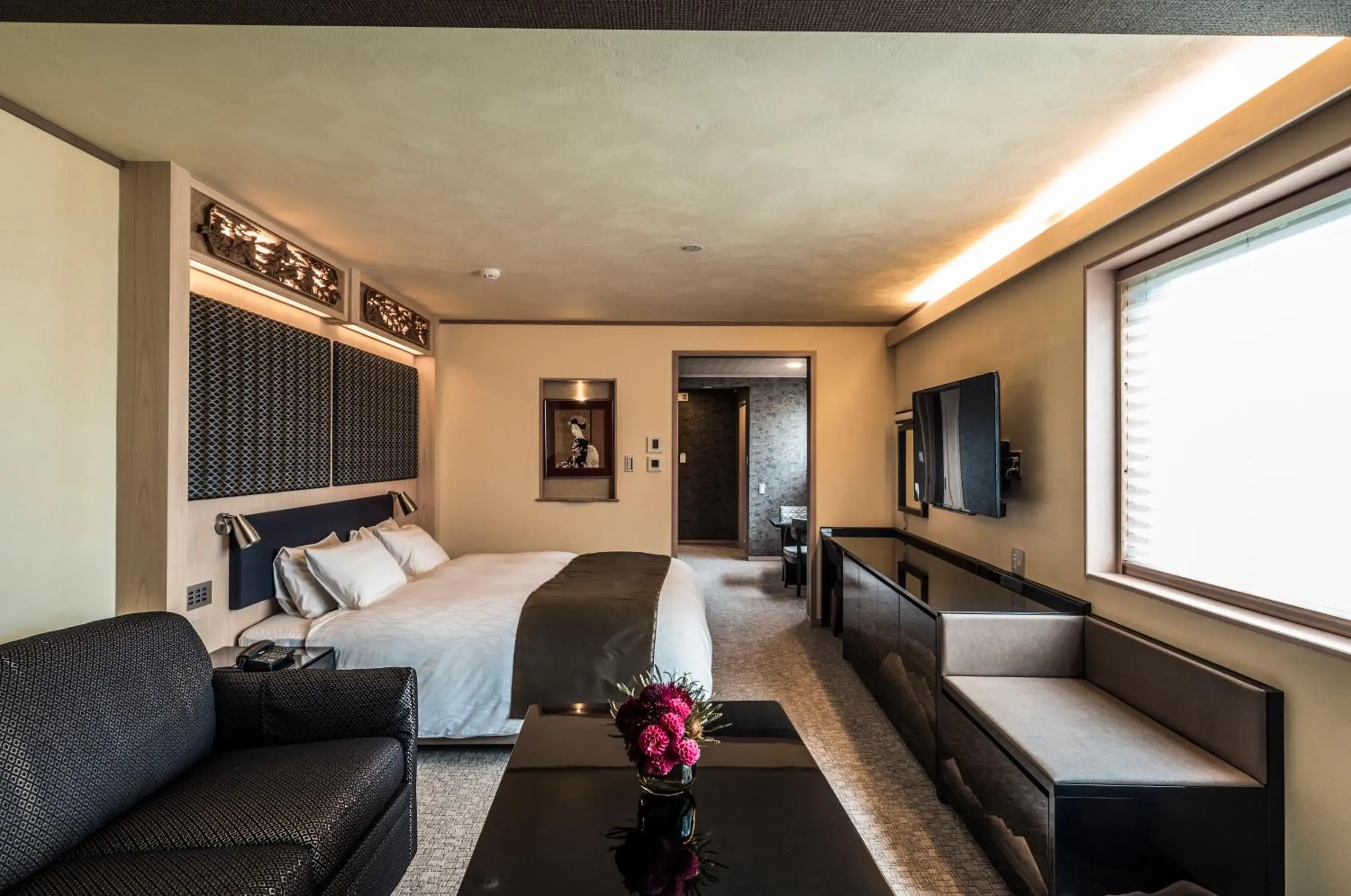 Corner Premium Double Room with River View in Hotel Alza Kyoto Corner Premium Double Room with River View in Hotel Alza Kyoto