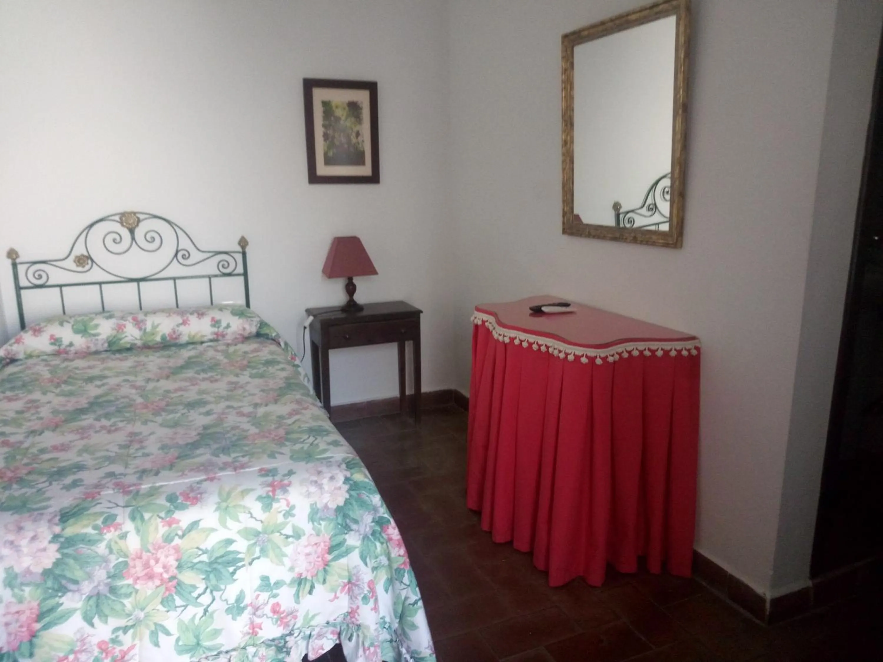 Photo of the whole room, Bed in Hostal Gran Capitan