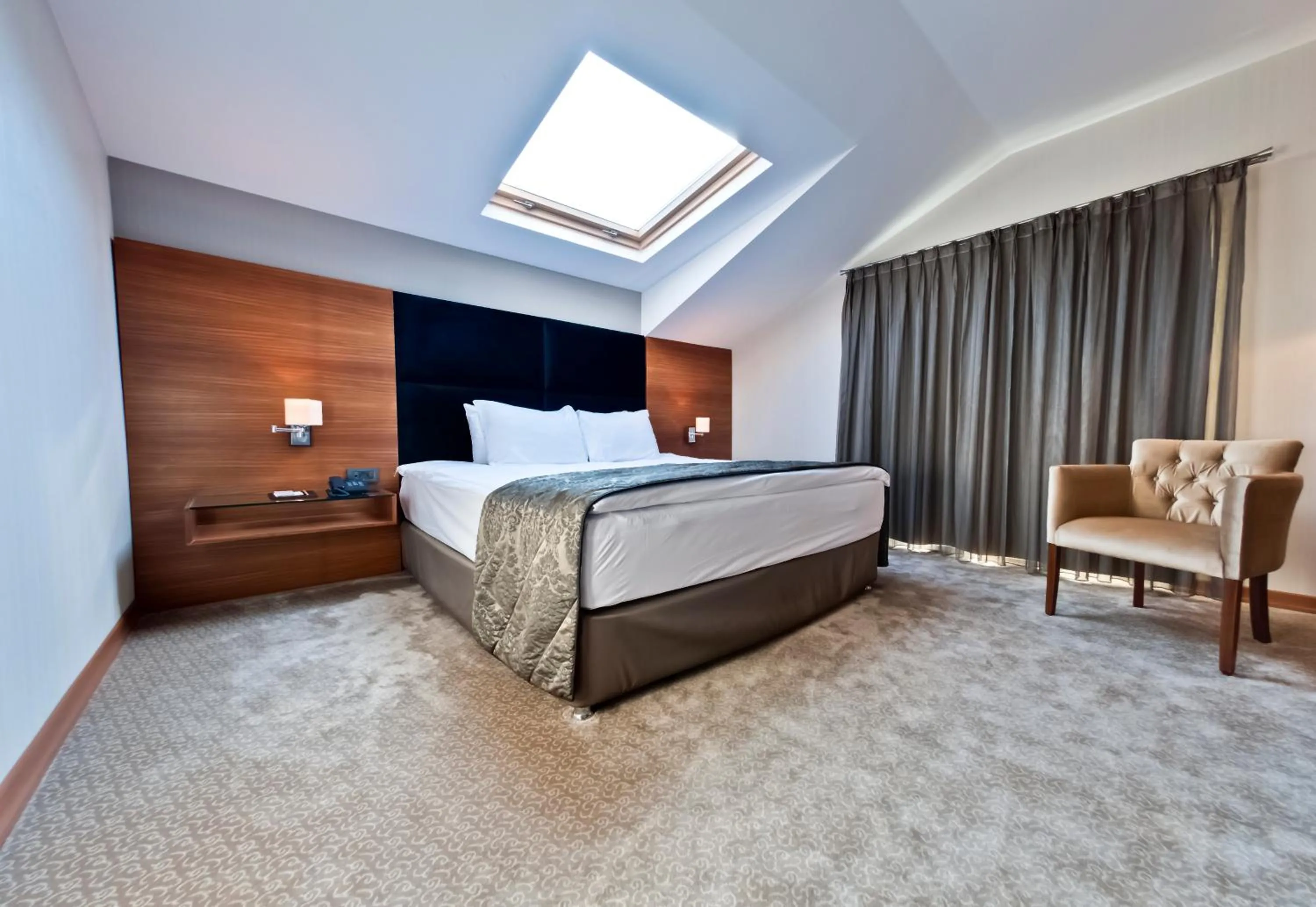 Bed in Riva Reşatbey Luxury Hotel