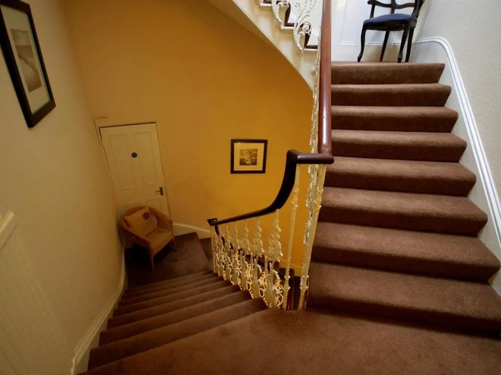 Lobby or reception in Alexanders