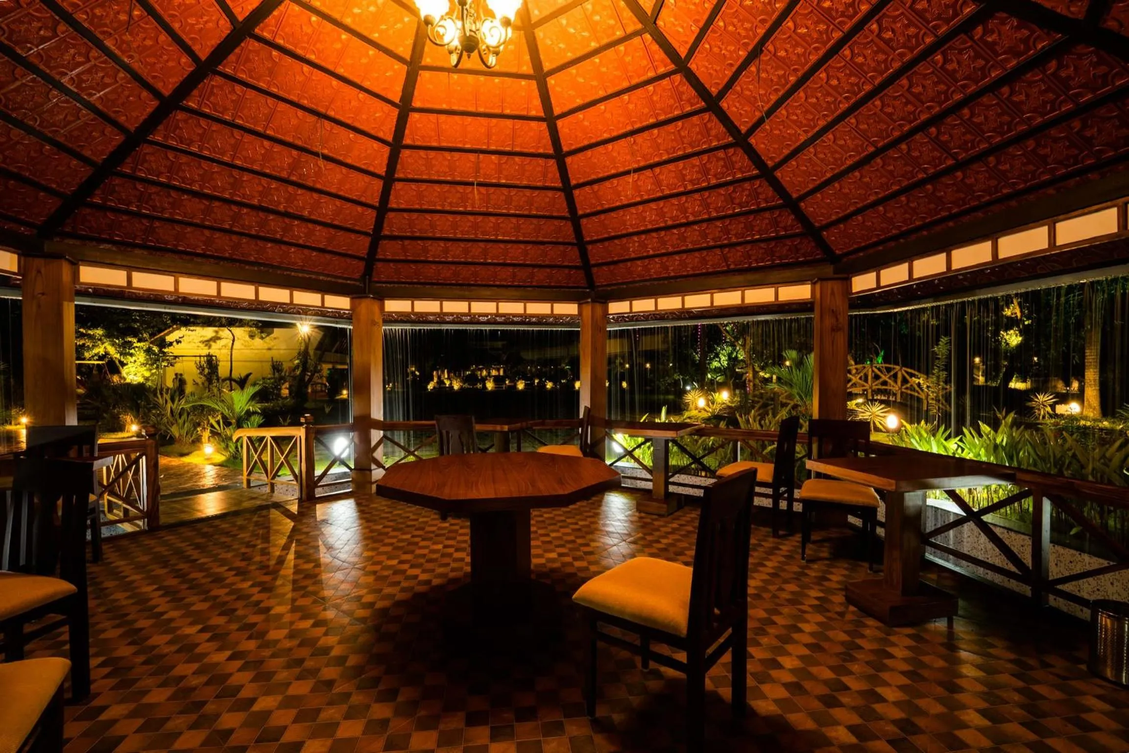Lounge or bar in Nihara Resort and Spa Cochin