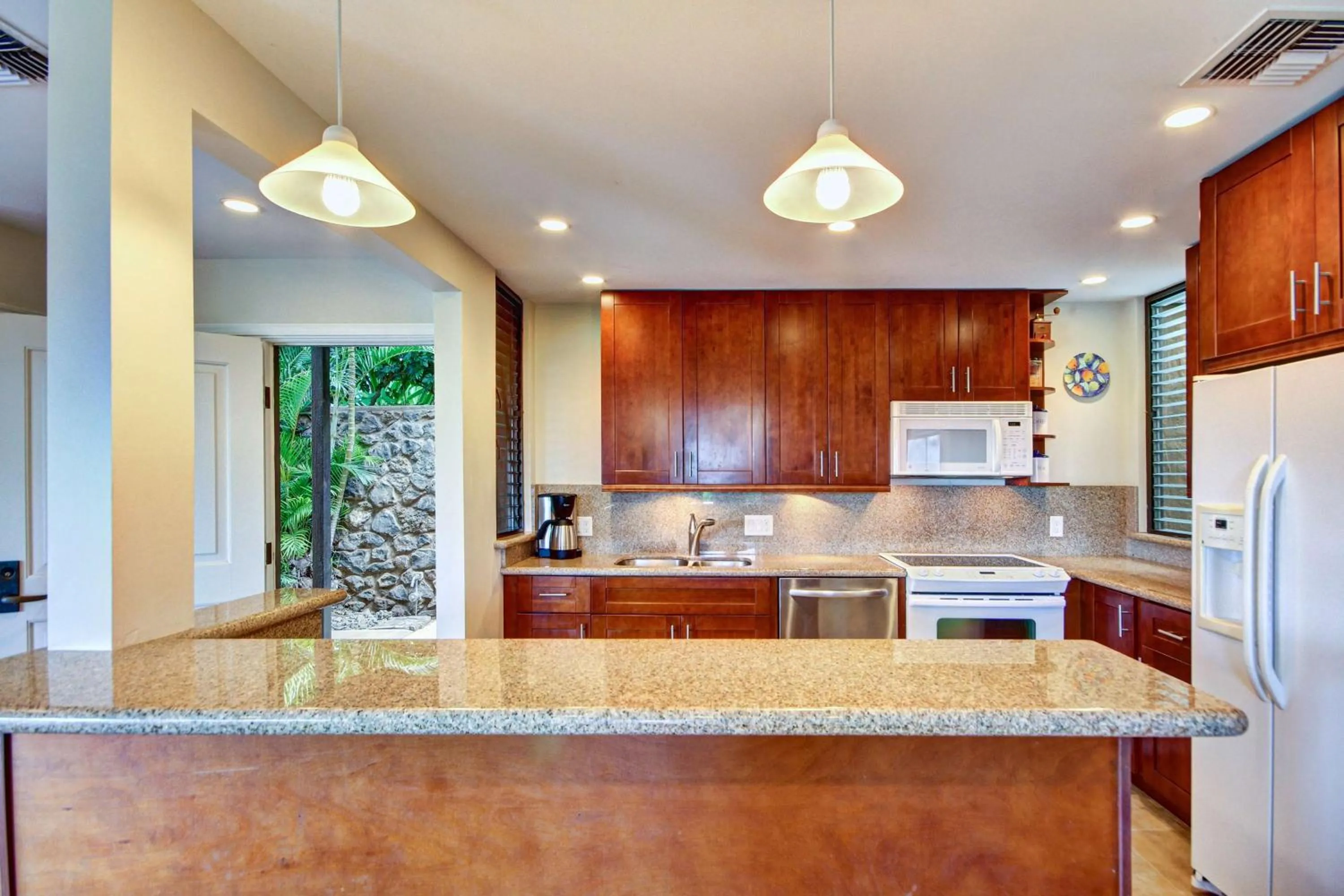 Photo of the whole room in Wailea Elua Village - CoralTree Residence Collection