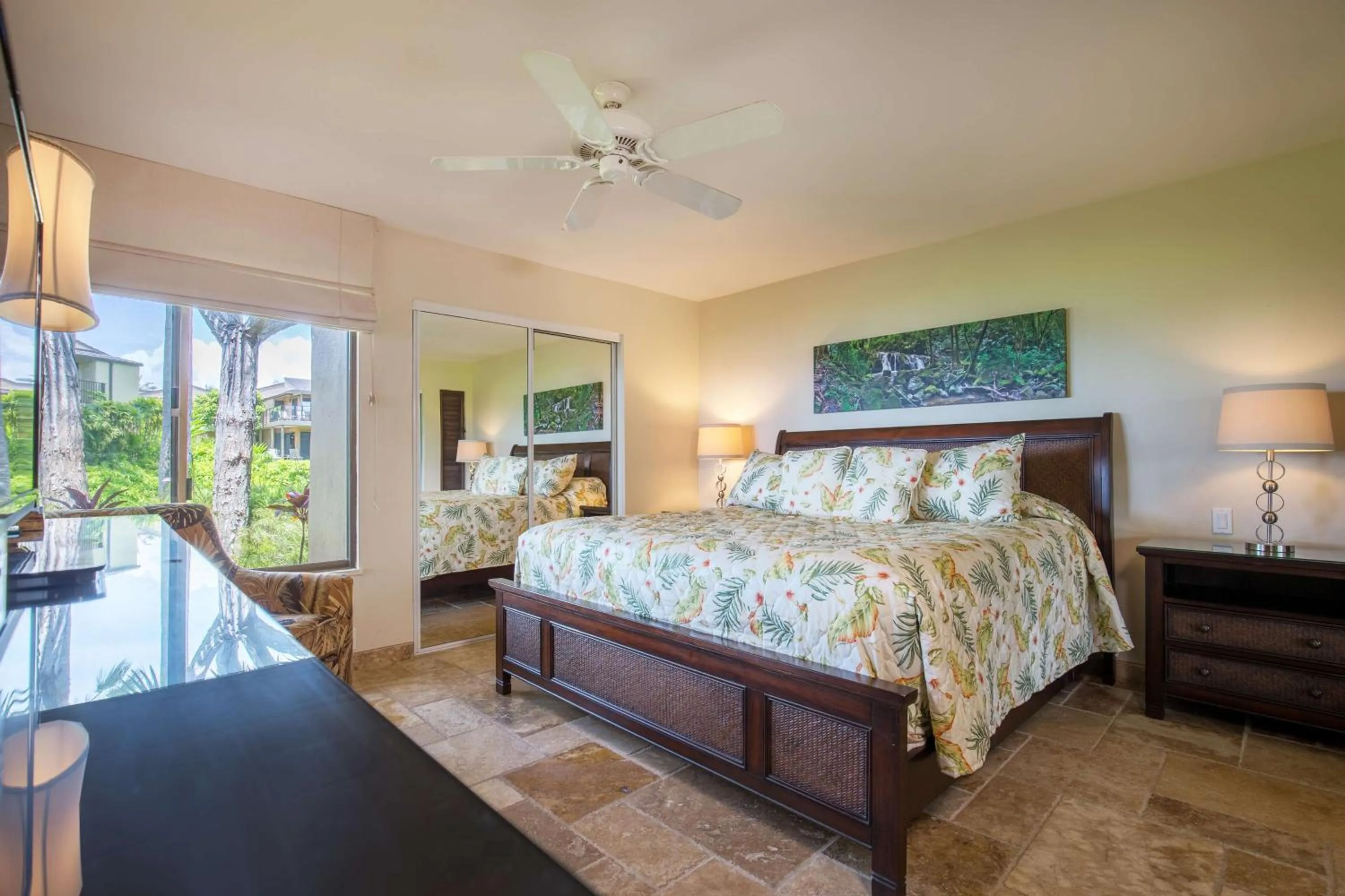 Photo of the whole room, Bed in Wailea Elua Village - CoralTree Residence Collection