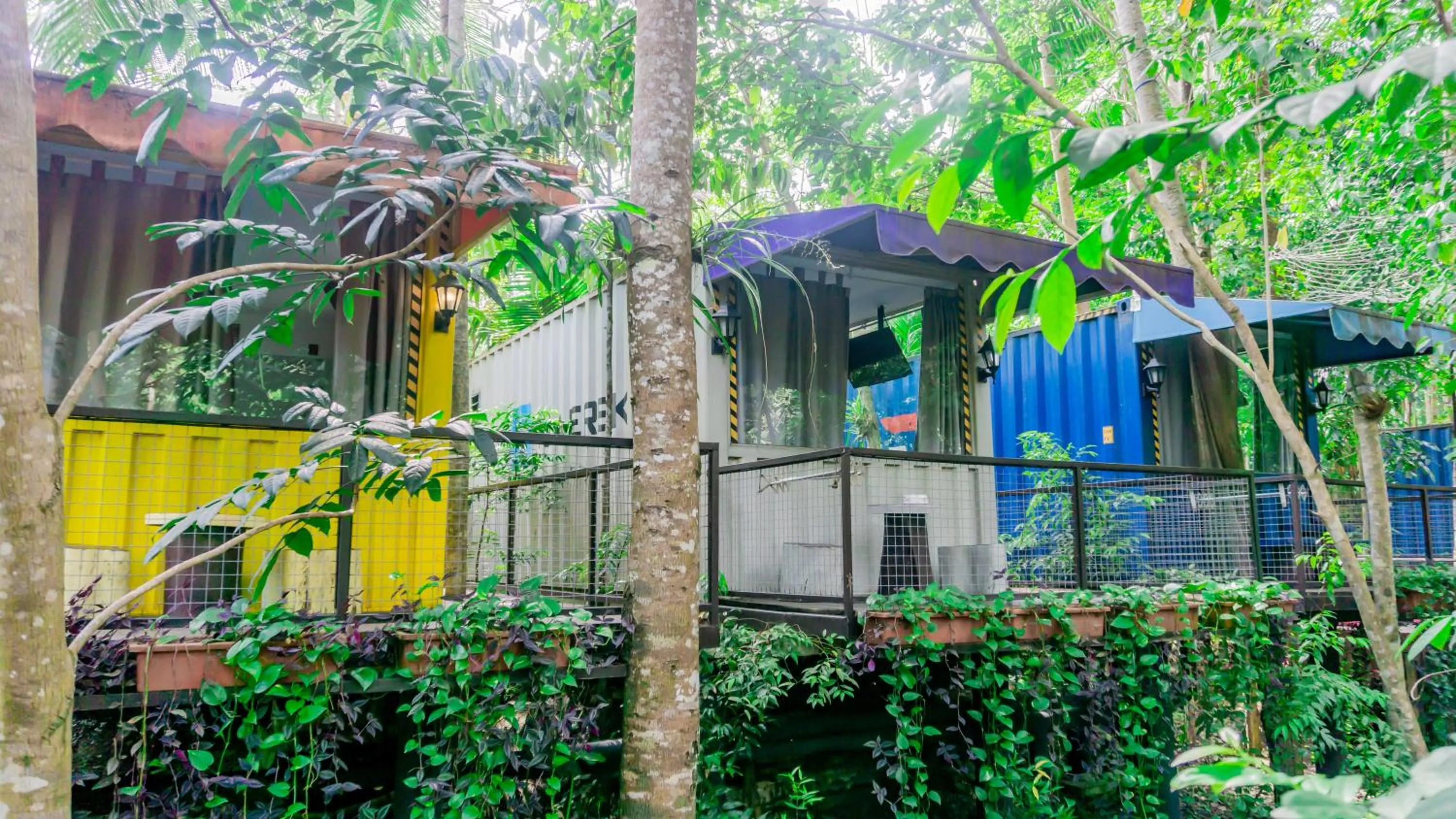 Property building in Hau Eco Lodges Citumang Pangandaran