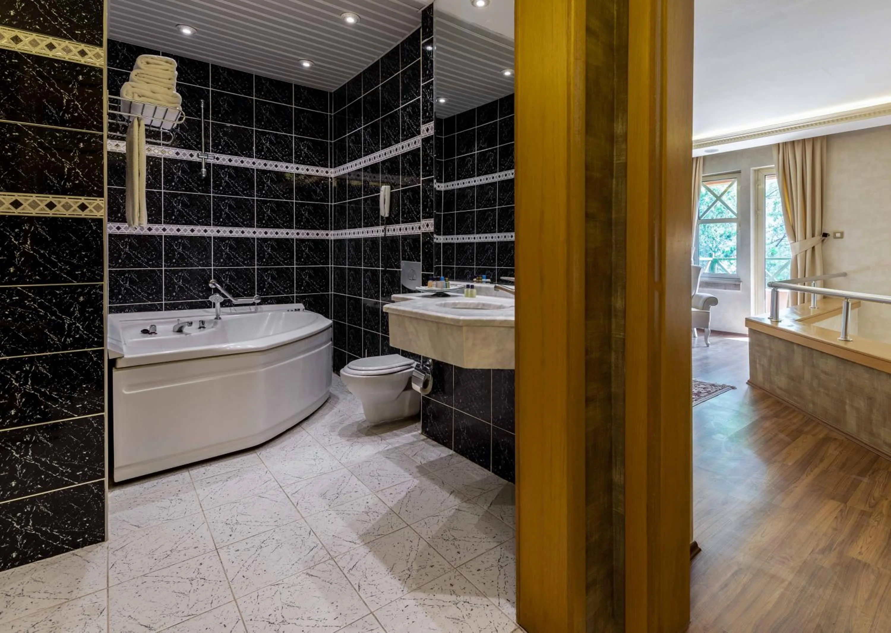 Bathroom in Polat Thermal Hotel