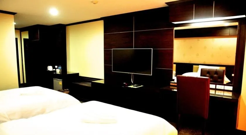 Bedroom, Bed in Green Hill Hotel Phayao