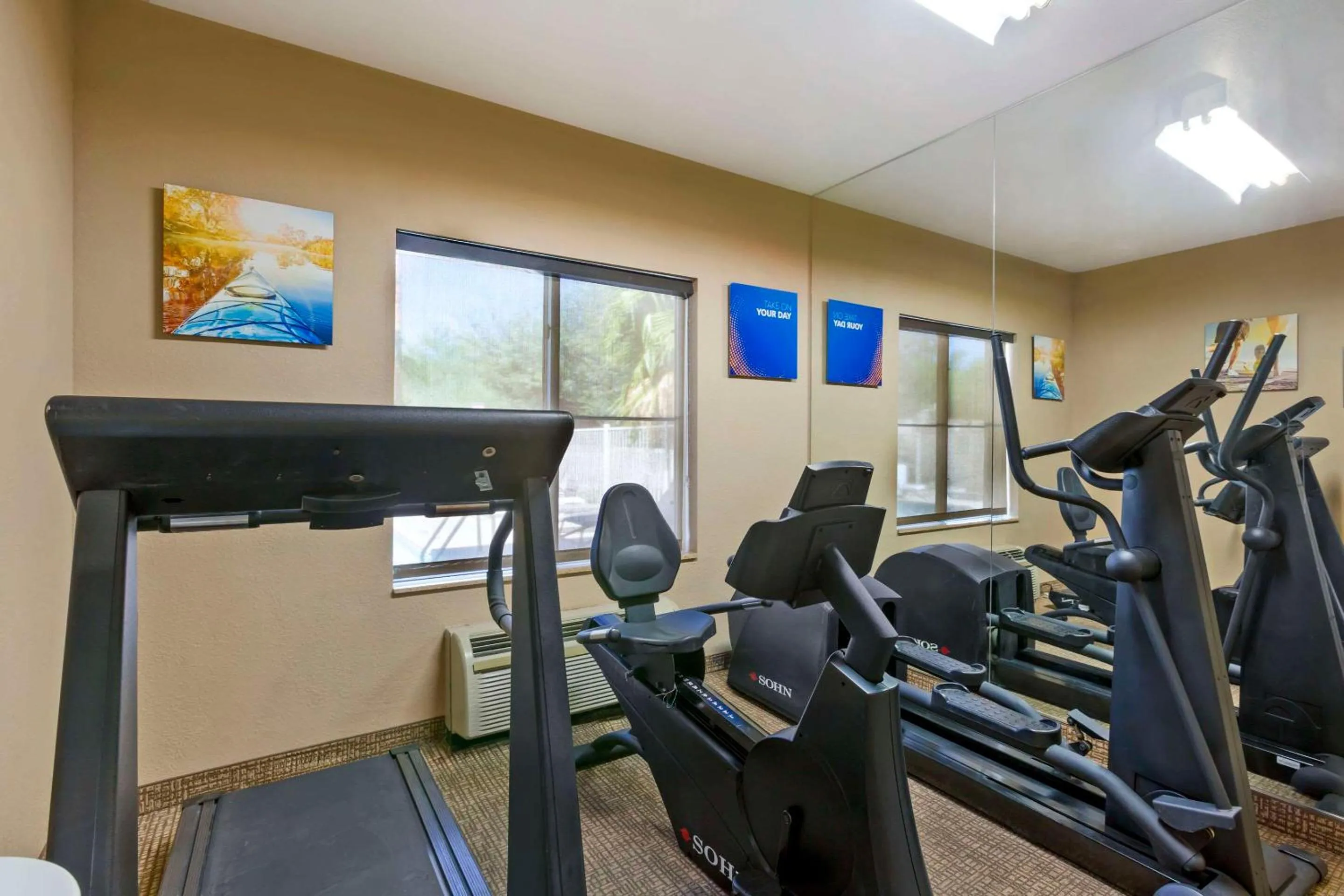 Fitness centre/facilities in Comfort Inn Green Valley, Arizona