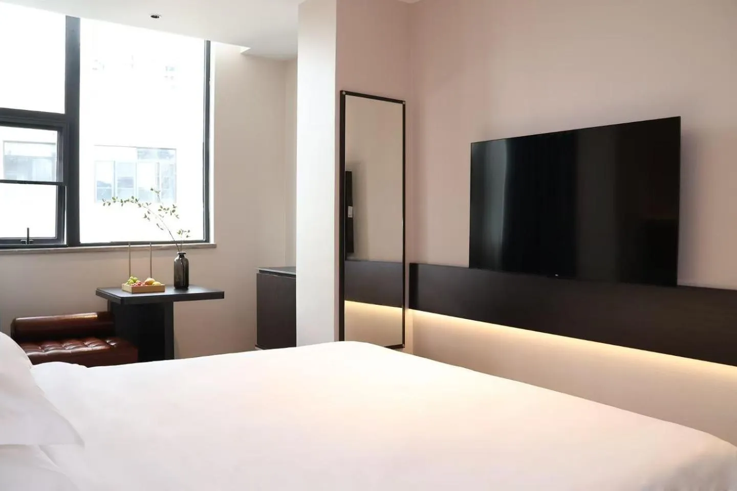 Photo of the whole room, Bed in Waito Hotel Yuexiu Park Guangzhou