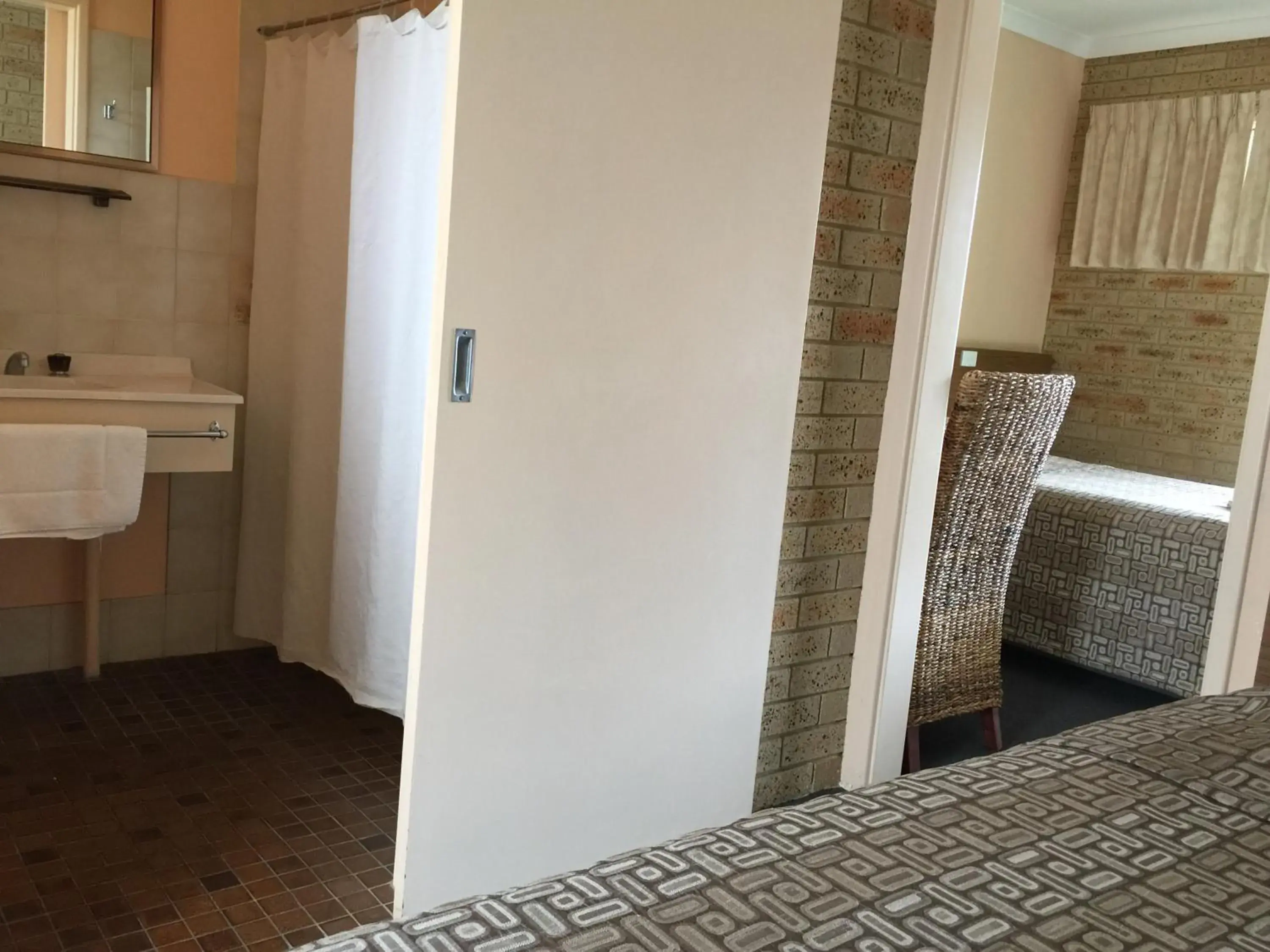 Standard Twin Room in Mount Barker Valley Views Motel & Chalets, Western Australia Standard Twin Room in Mount Barker Valley Views Motel & Chalets, Western Australia