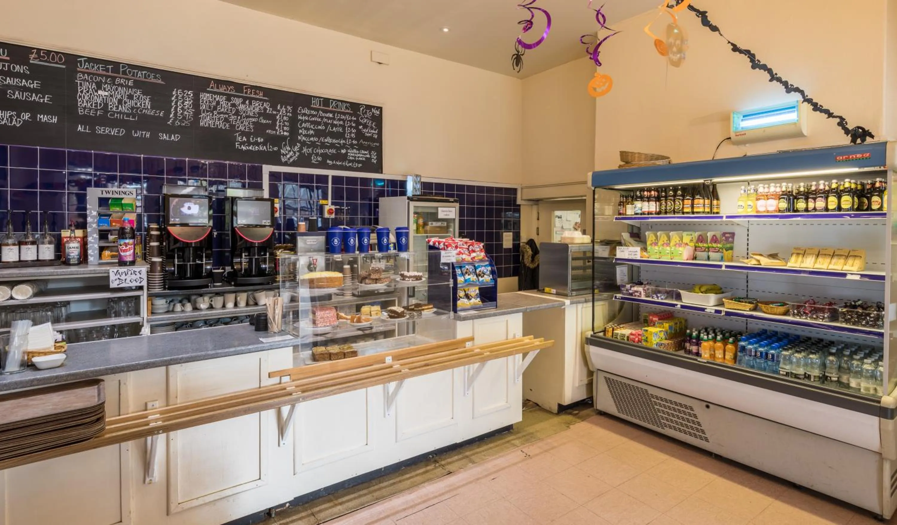 Food and drinks in Muncaster Castle Coachman's Quarters