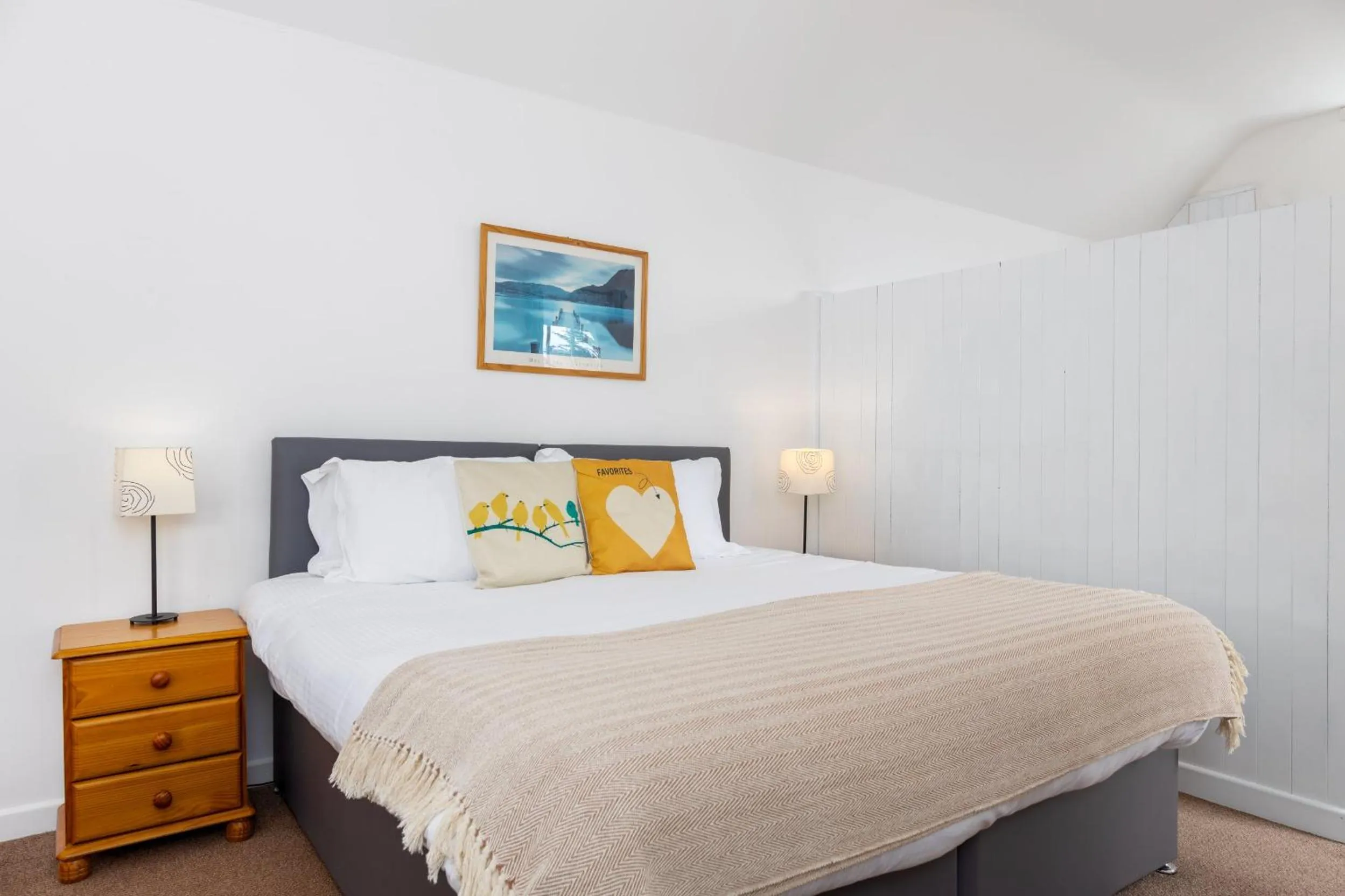 Bedroom, Bed in Muncaster Castle Coachman's Quarters