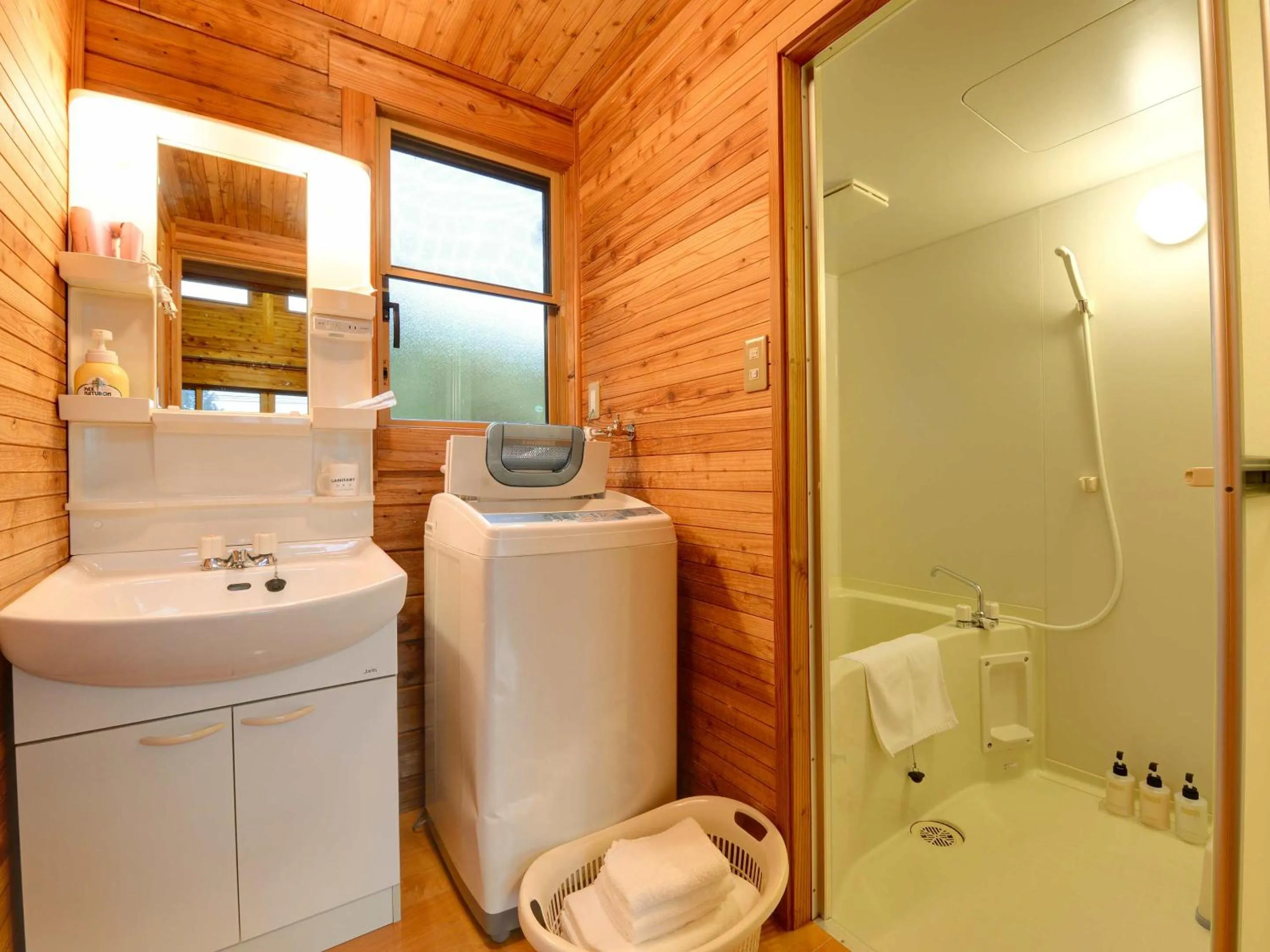 Photo of the whole room in Aiwa no Mori Hotel