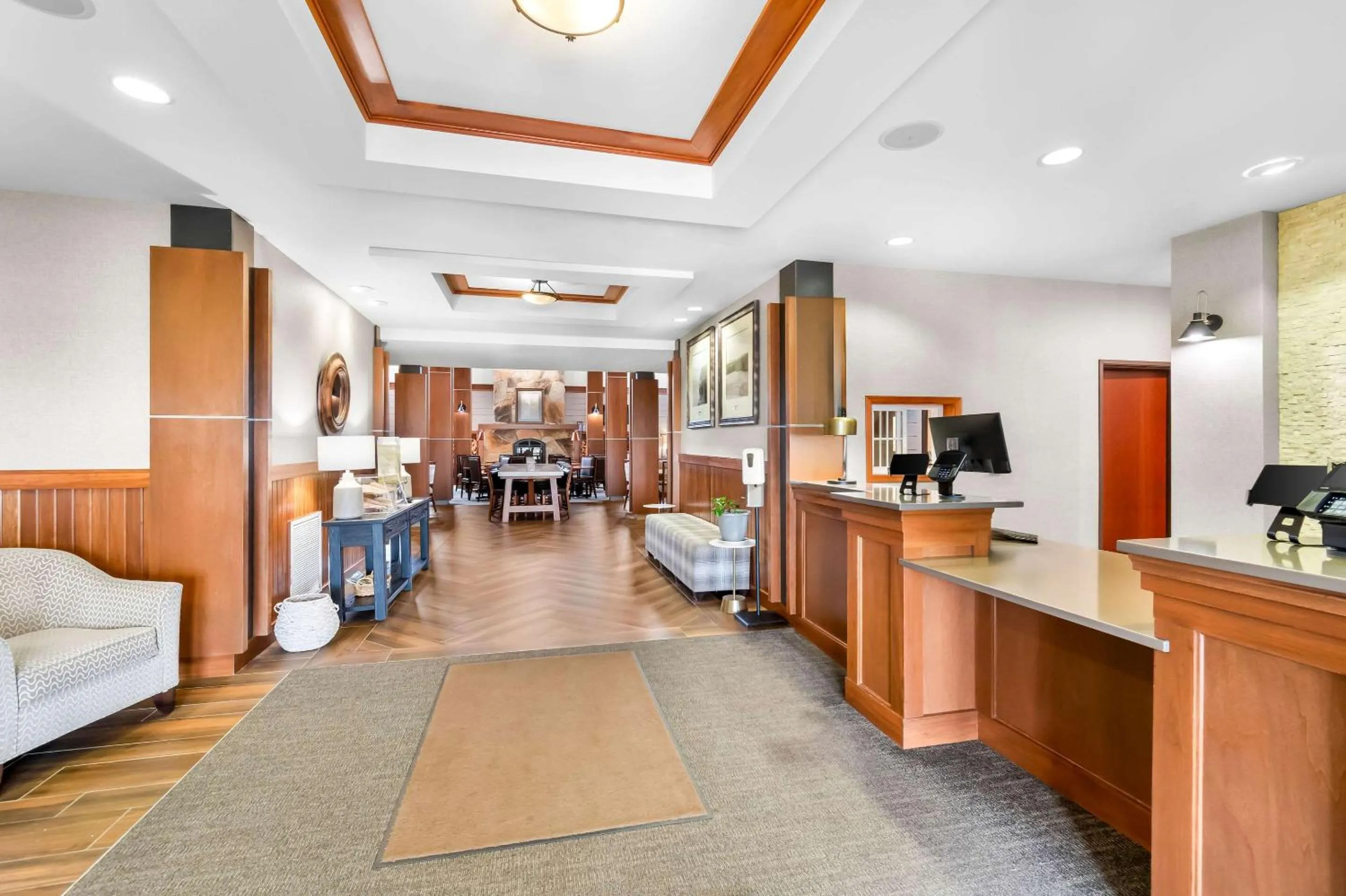 Lobby or reception in Comfort Inn & Suites Mountain Iron and Virginia