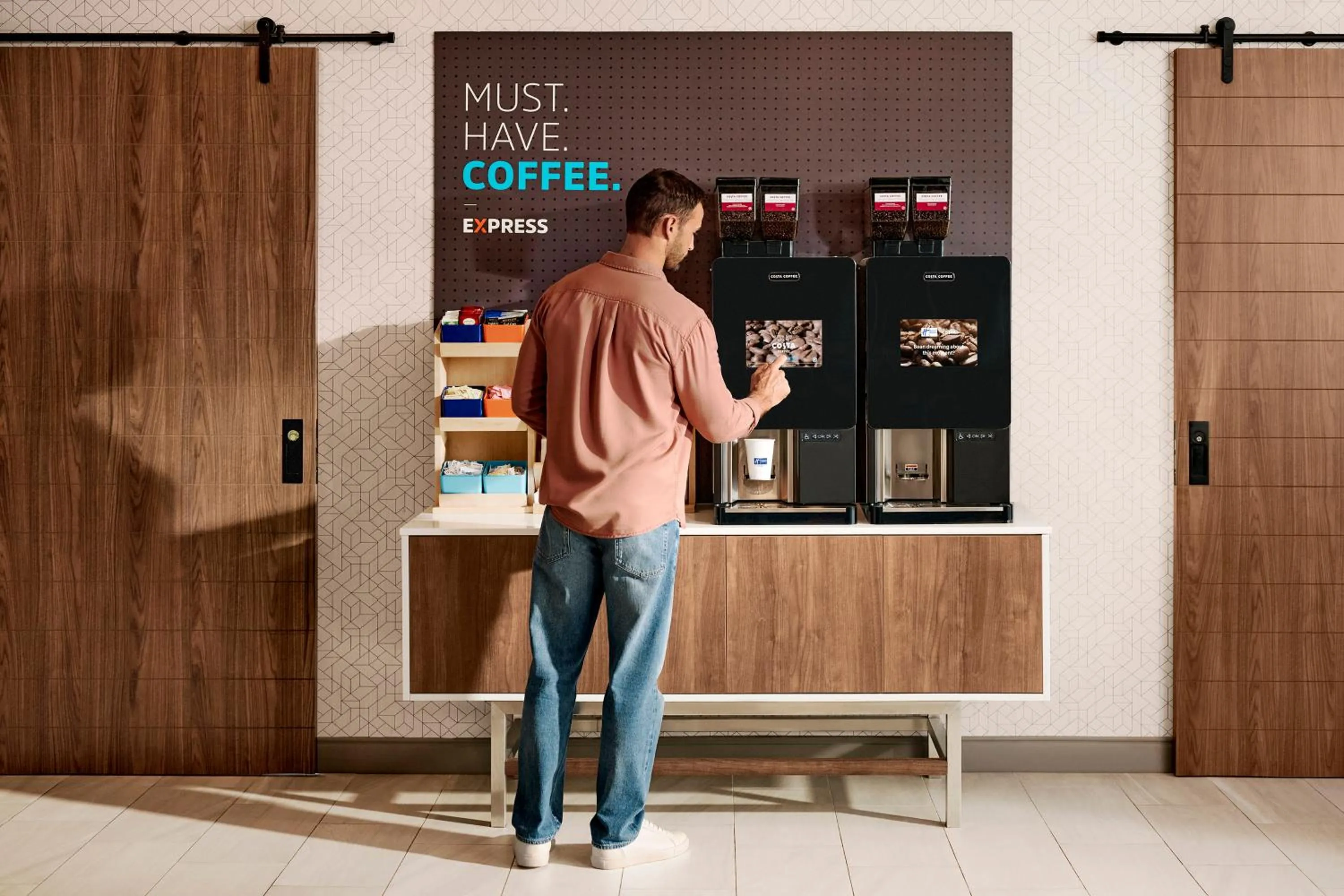 Breakfast in Holiday Inn Express & Suites - Mason City by IHG