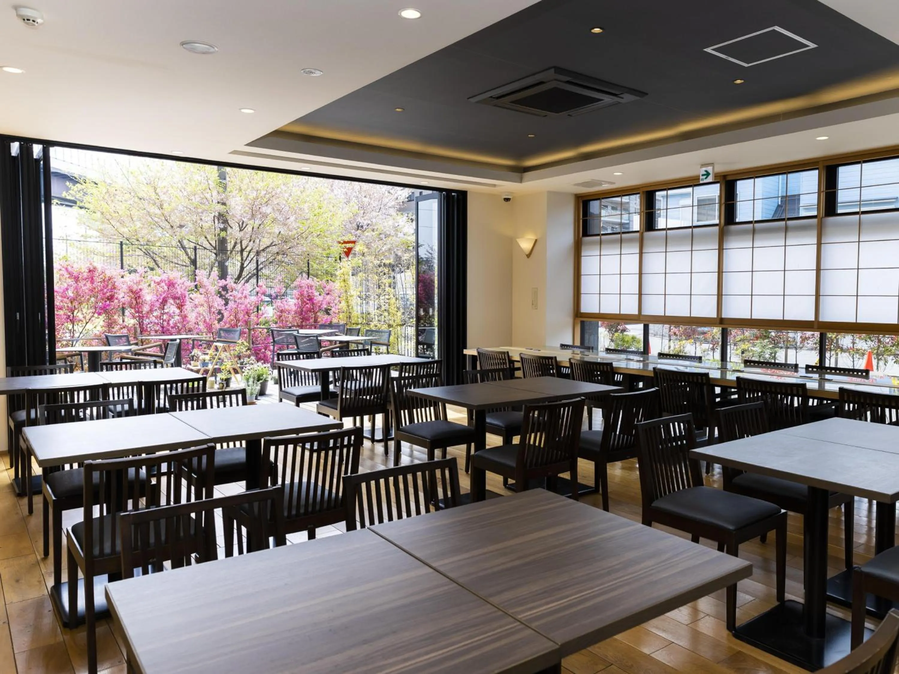 Restaurant/places to eat in Ariston Hotel Kyoto Jujo