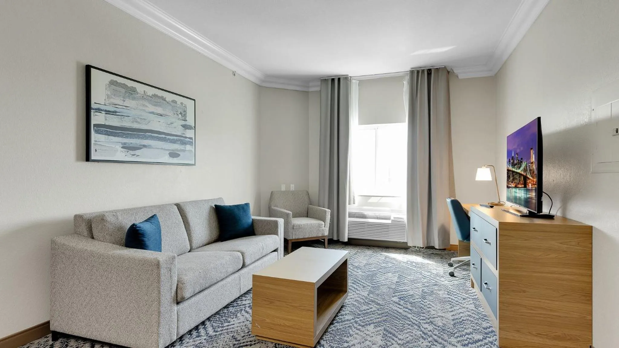 Living room in Candlewood Suites San Antonio Downtown by IHG