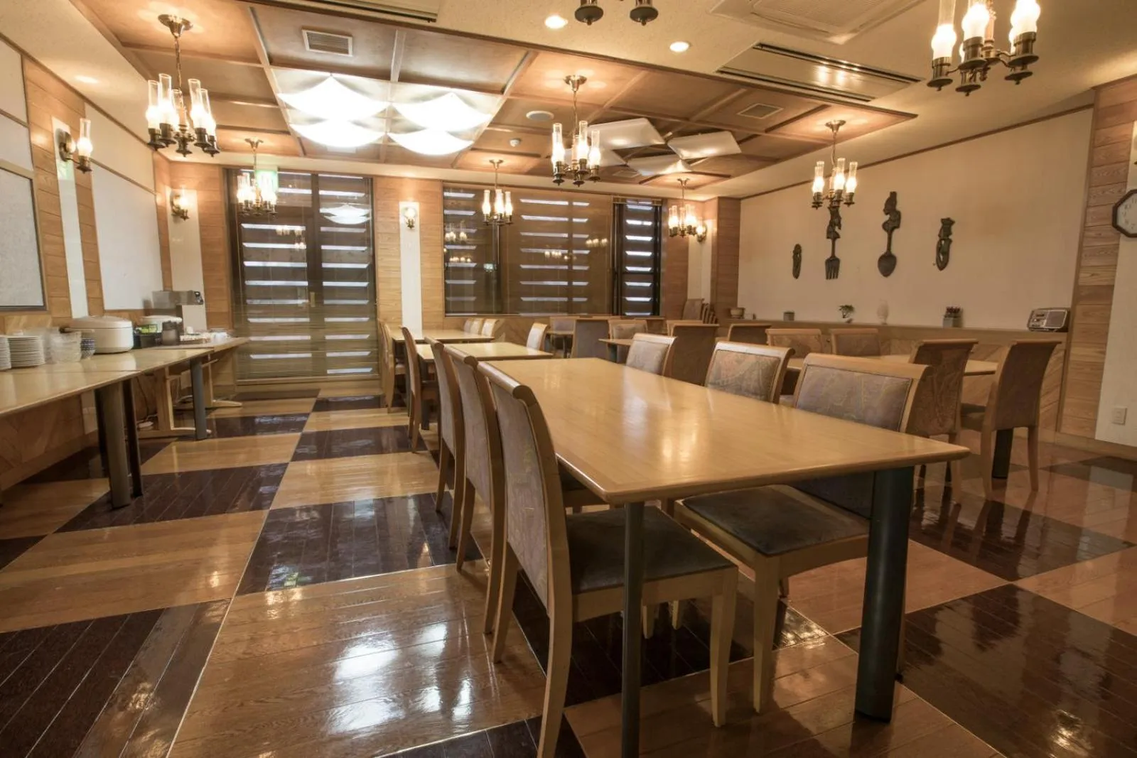 Dining area in Refre Hotel