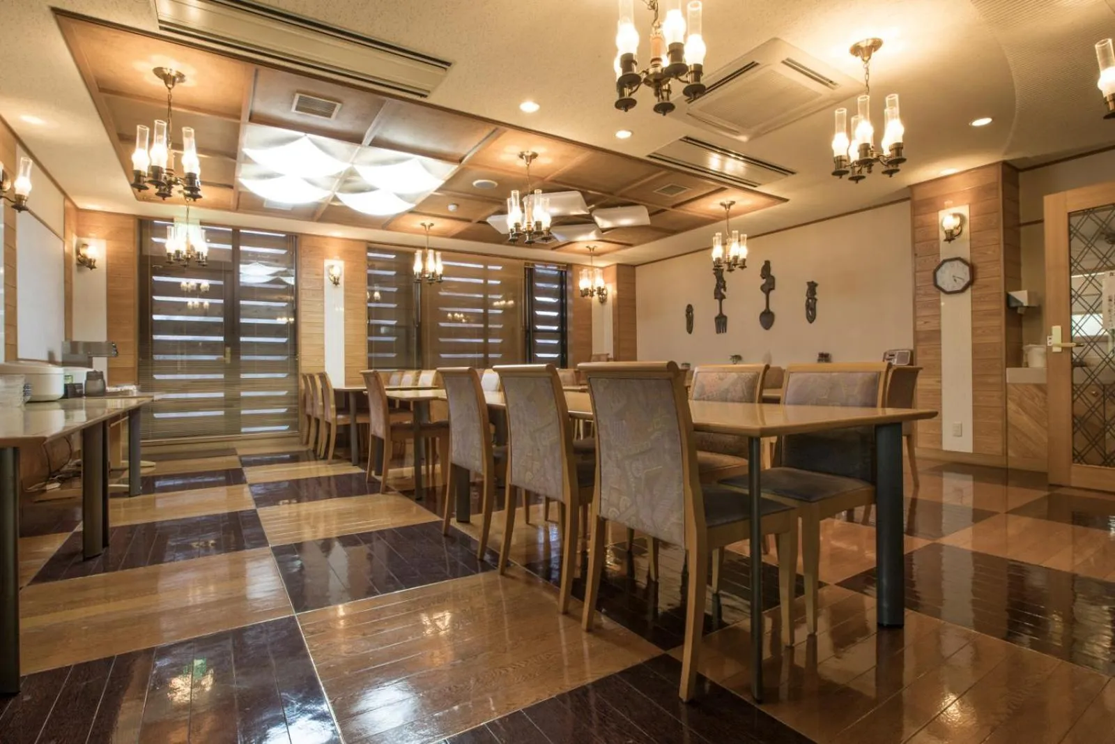 Dining area in Refre Hotel