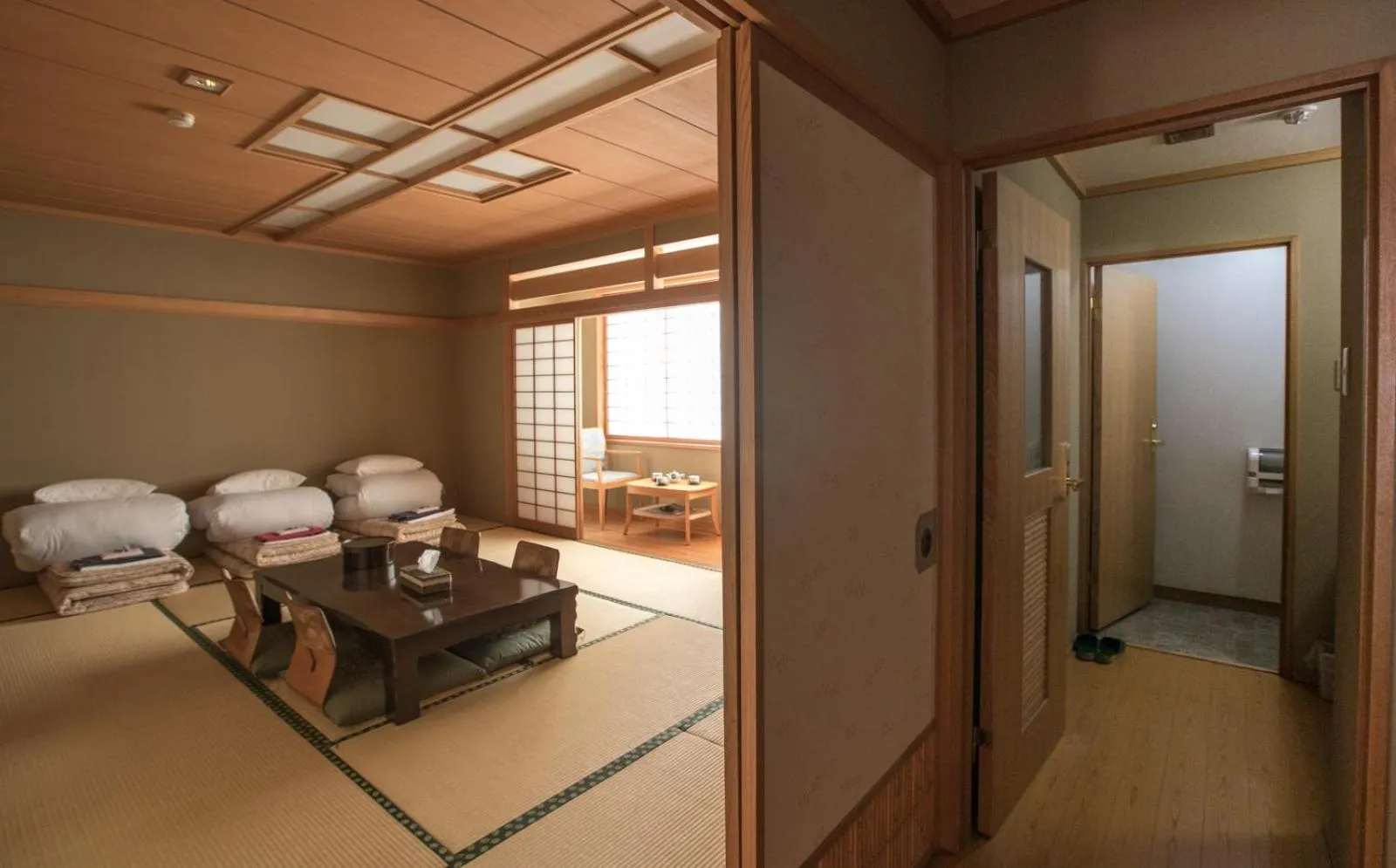 Bathroom in Refre Hotel