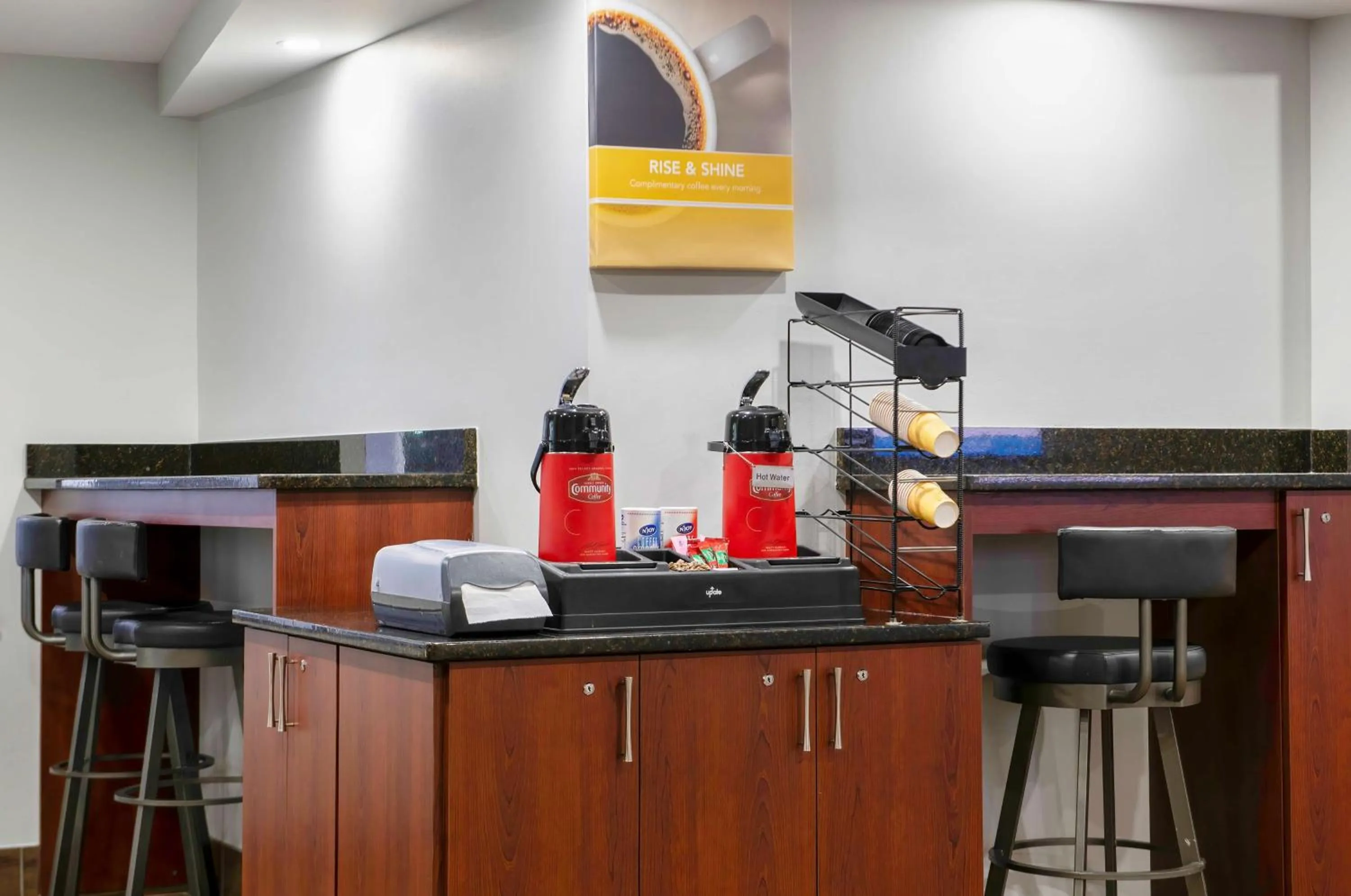 Restaurant/places to eat in Motel 6-Atlanta, GA - Downtown