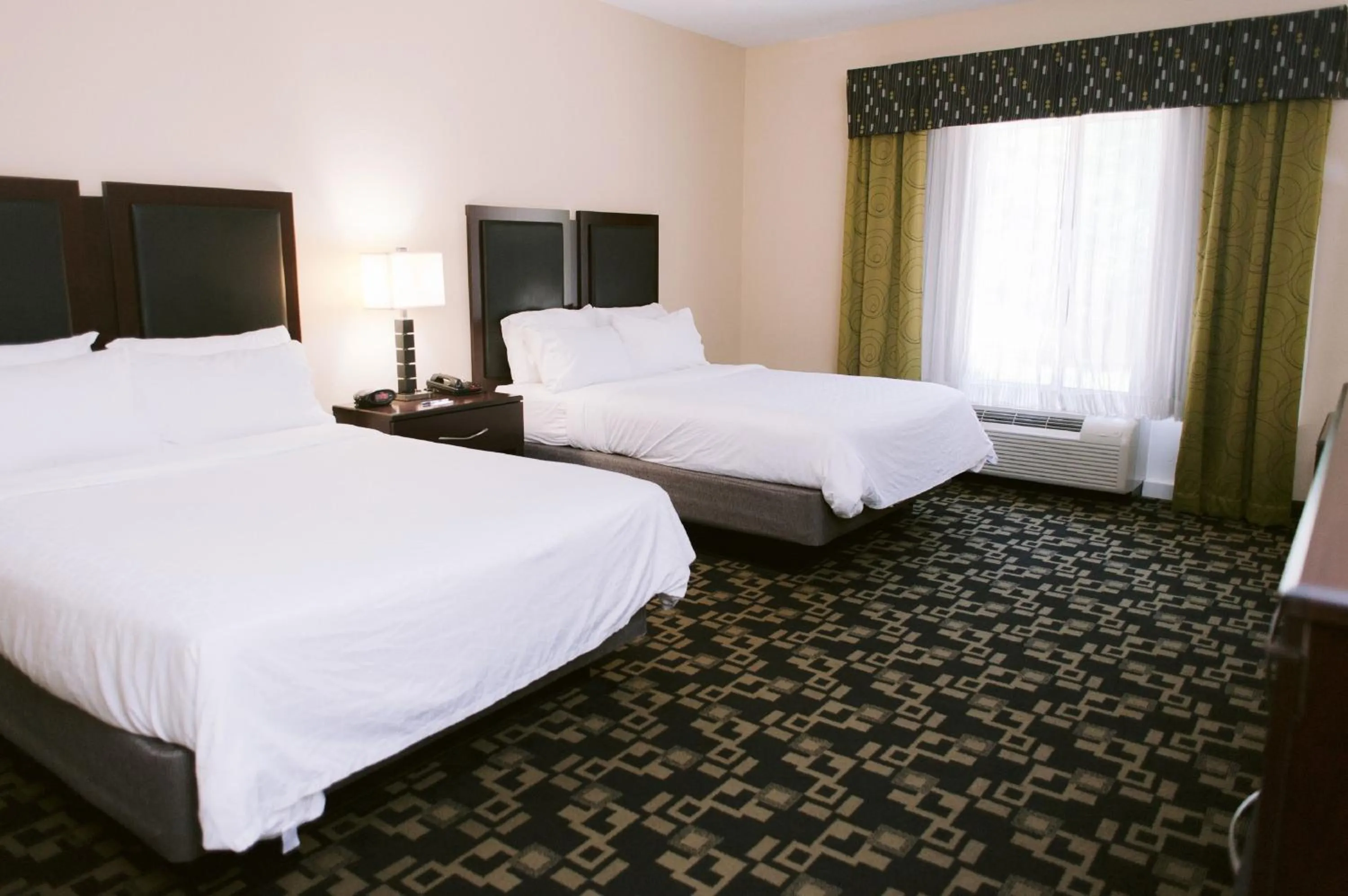 Photo of the whole room, Bed in Holiday Inn Express Hotel Raleigh Southwest by IHG