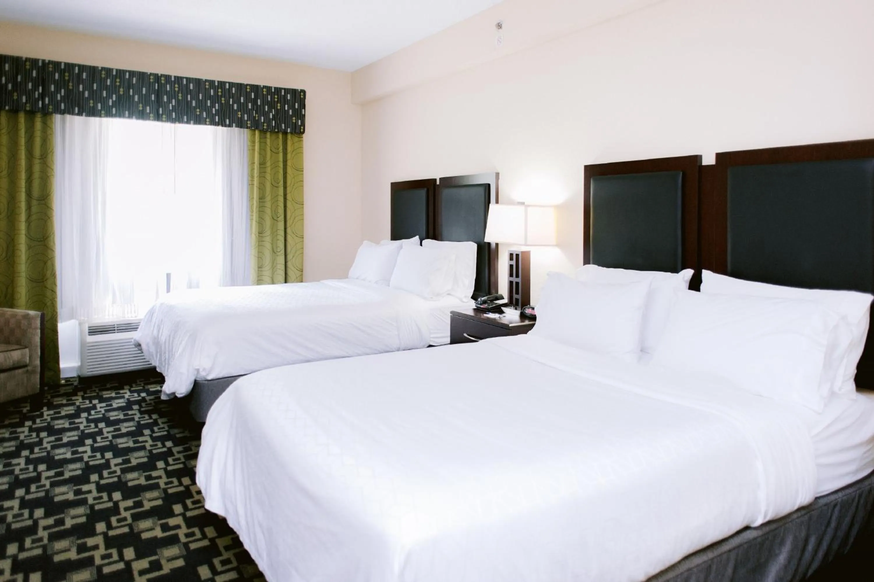 Photo of the whole room, Bed in Holiday Inn Express Hotel Raleigh Southwest by IHG