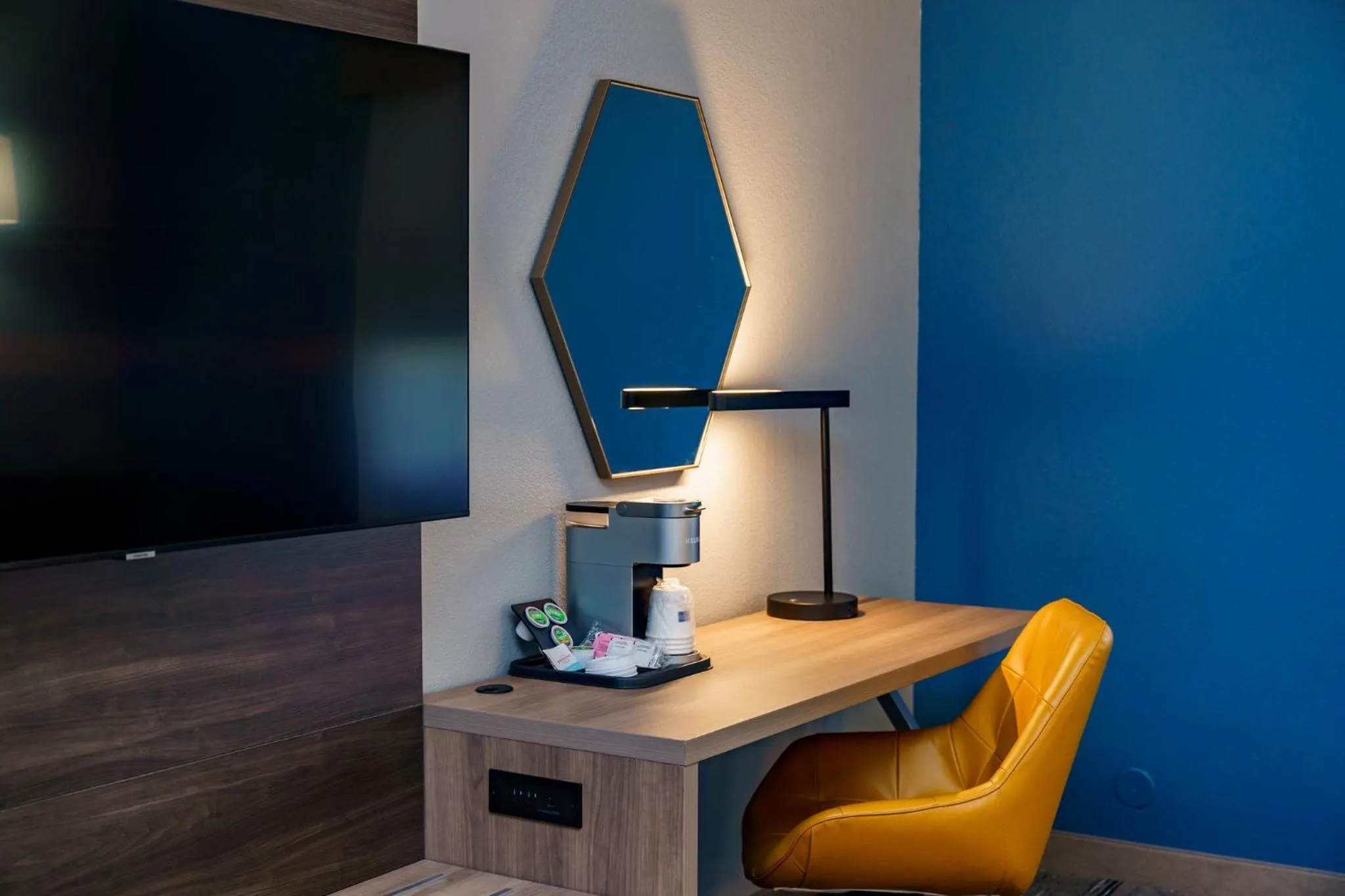 Photo of the whole room in Holiday Inn Express Hotel Raleigh Southwest by IHG