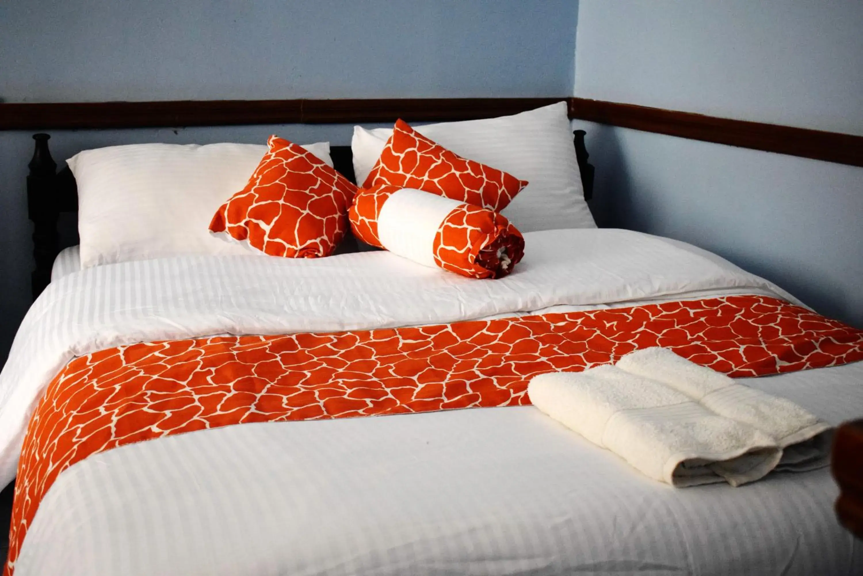 Queen Room with Garden View - single occupancy in Sheywe Hotel Kakamega Queen Room with Garden View - single occupancy in Sheywe Hotel Kakamega