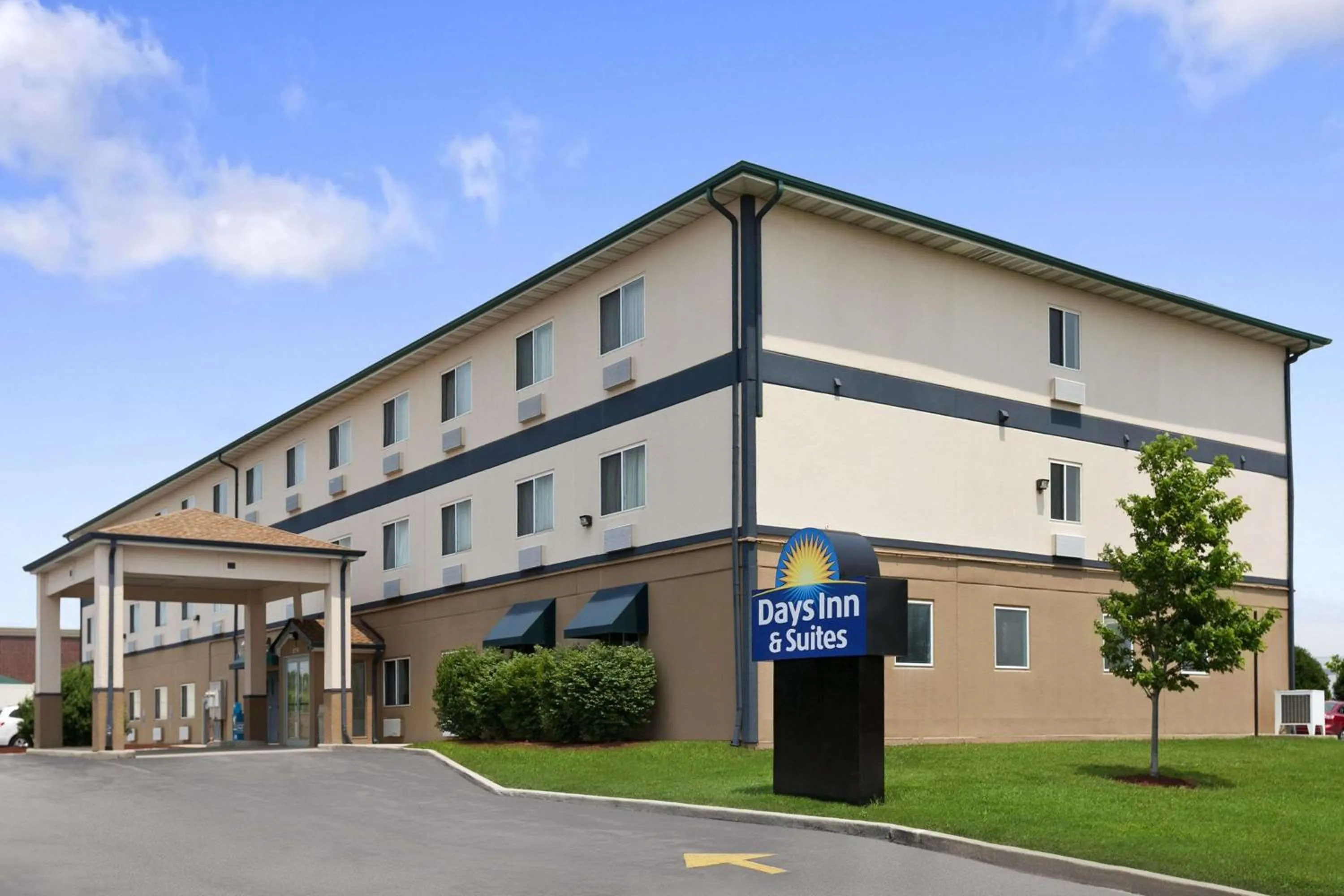 Property building in Days Inn & Suites by Wyndham Romeoville