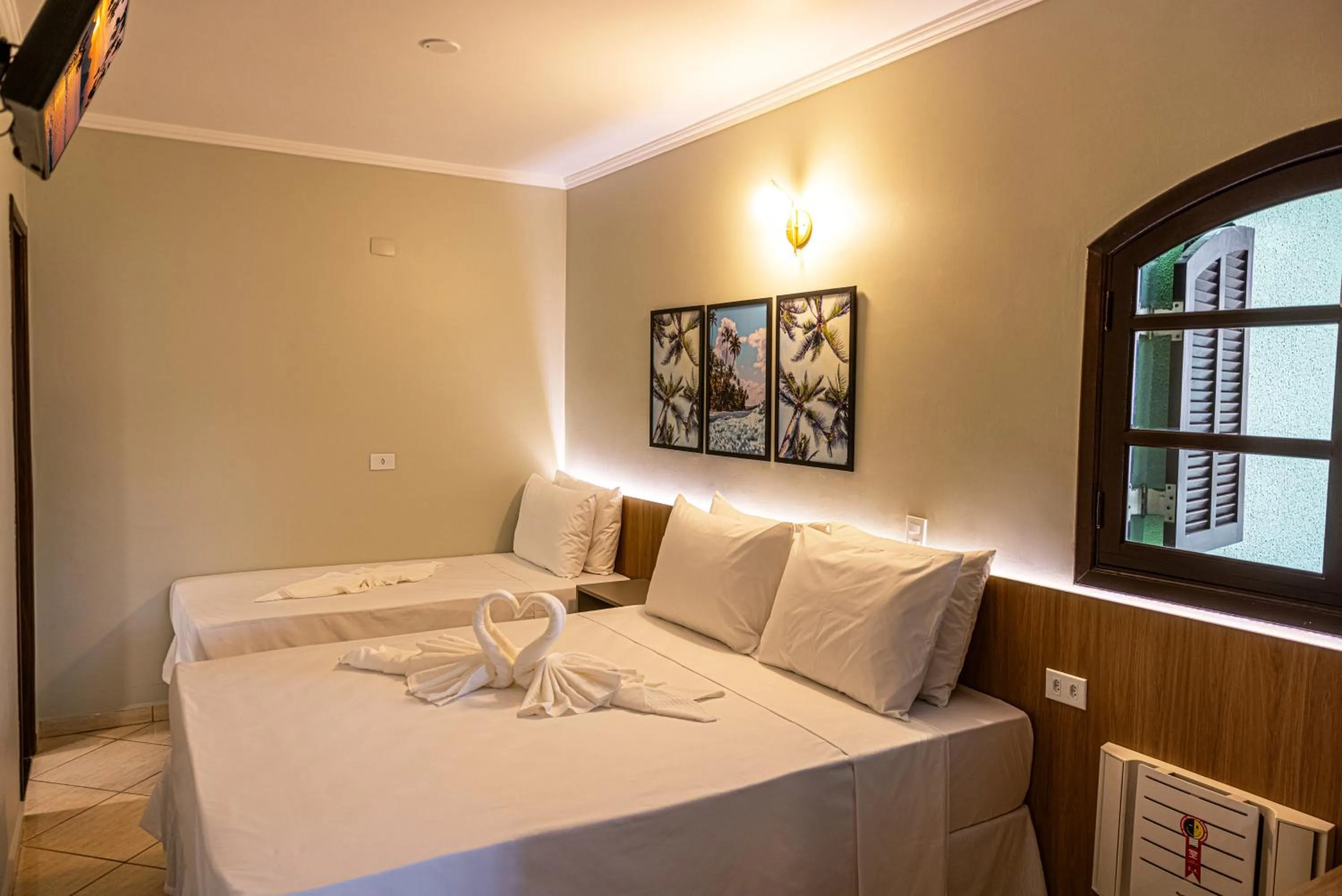 Photo of the whole room, Bed in Ubatuba Eco Hotel