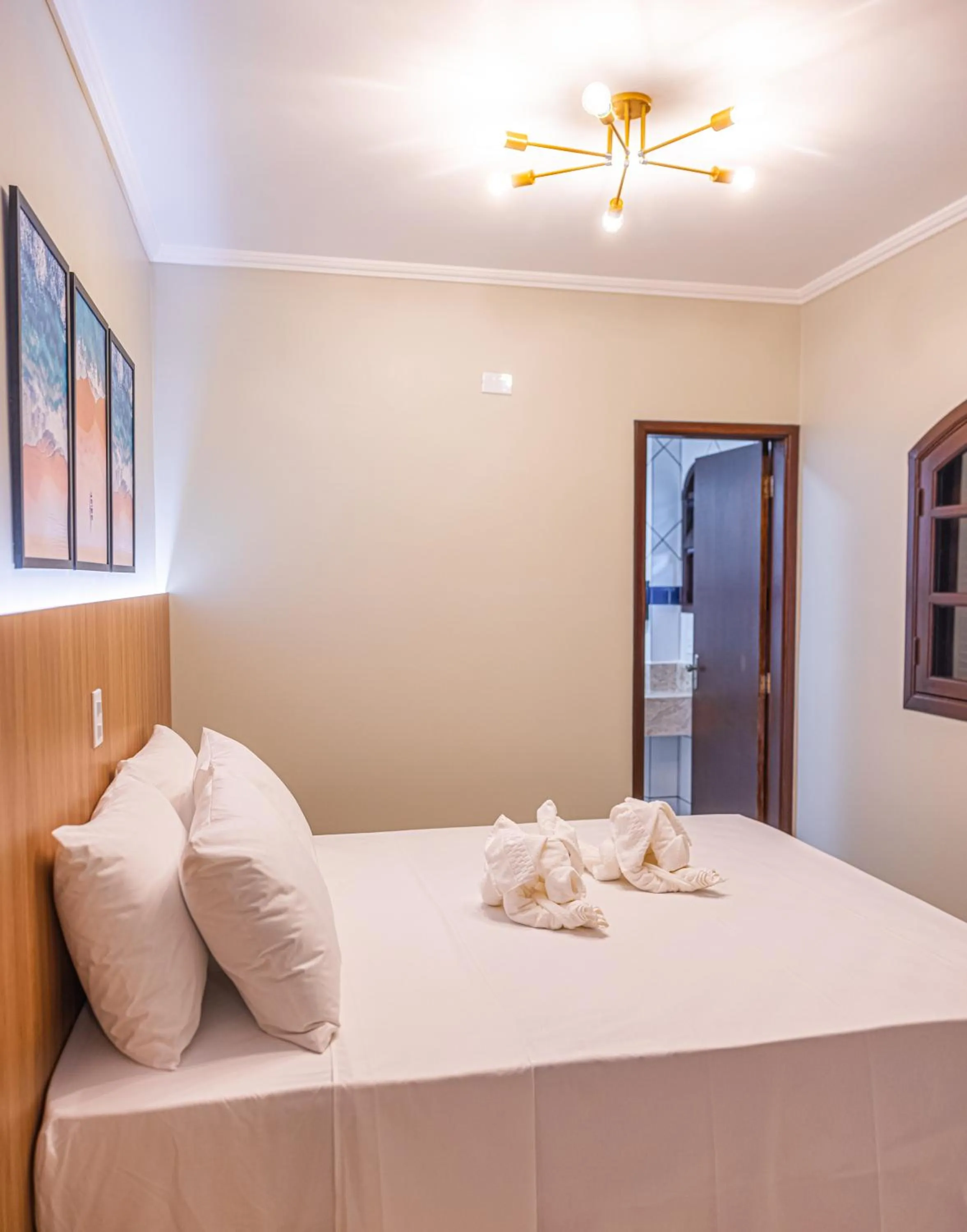 Photo of the whole room, Bed in Ubatuba Eco Hotel