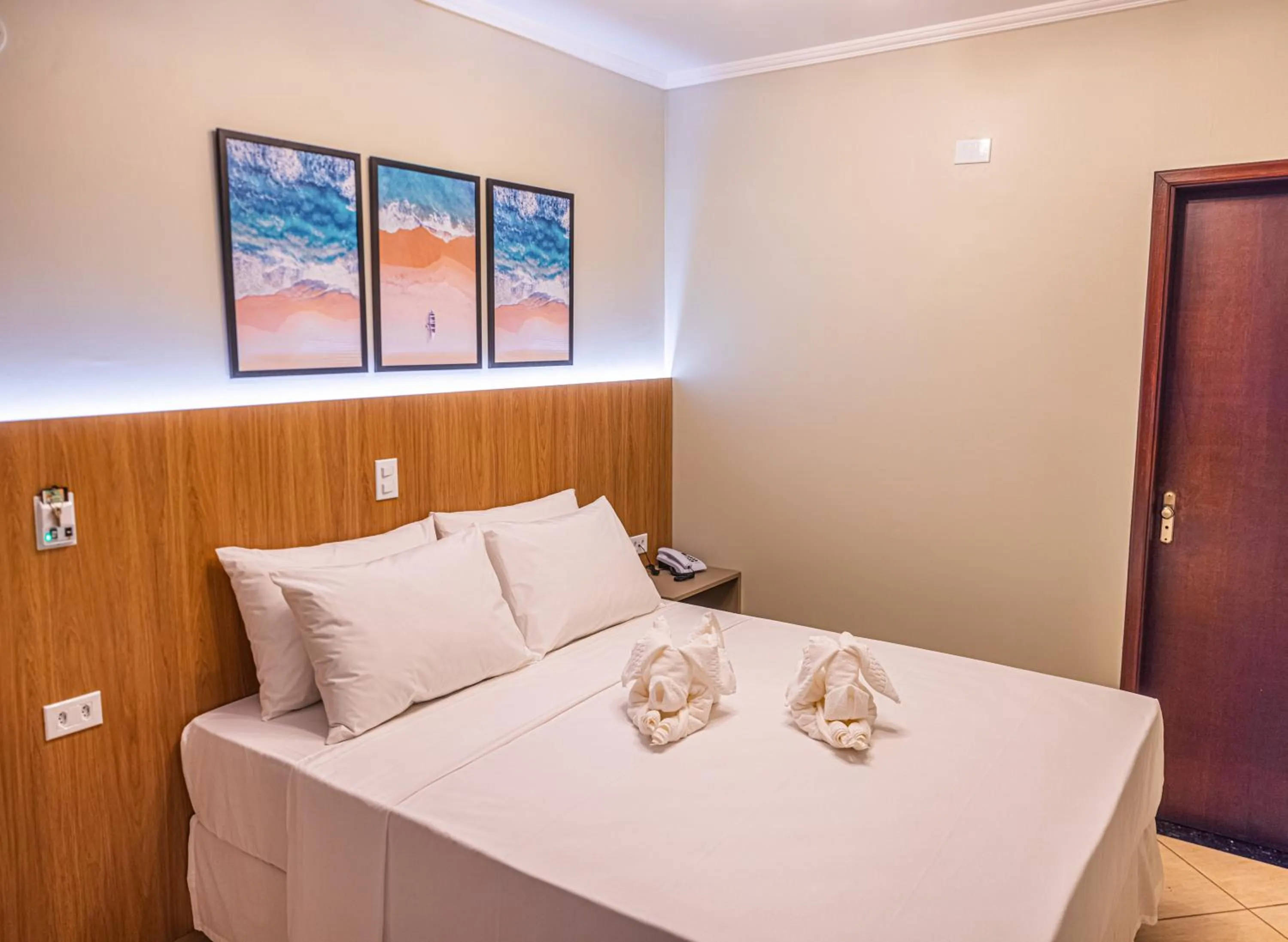 Photo of the whole room, Bed in Ubatuba Eco Hotel