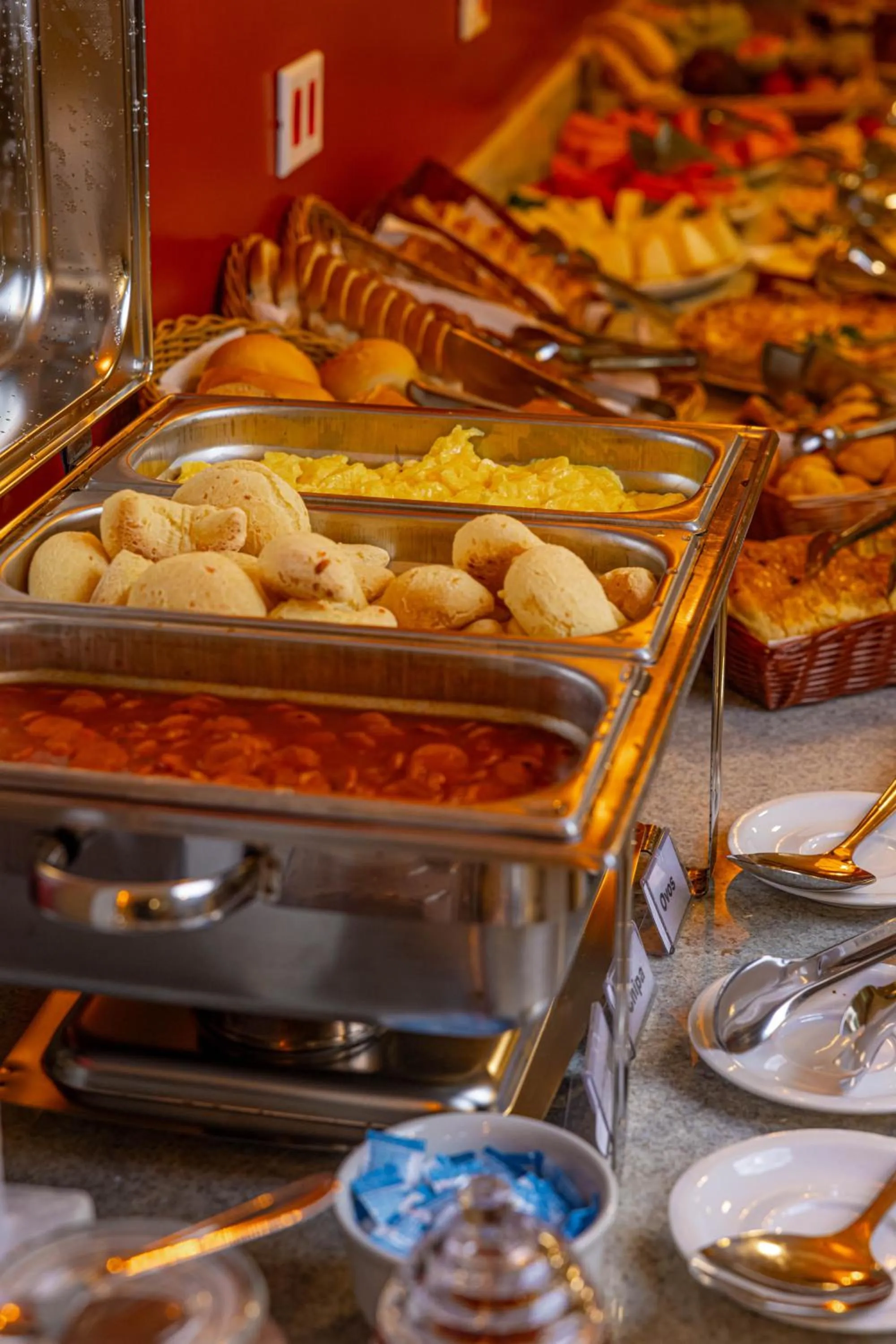 Buffet breakfast in Ubatuba Eco Hotel