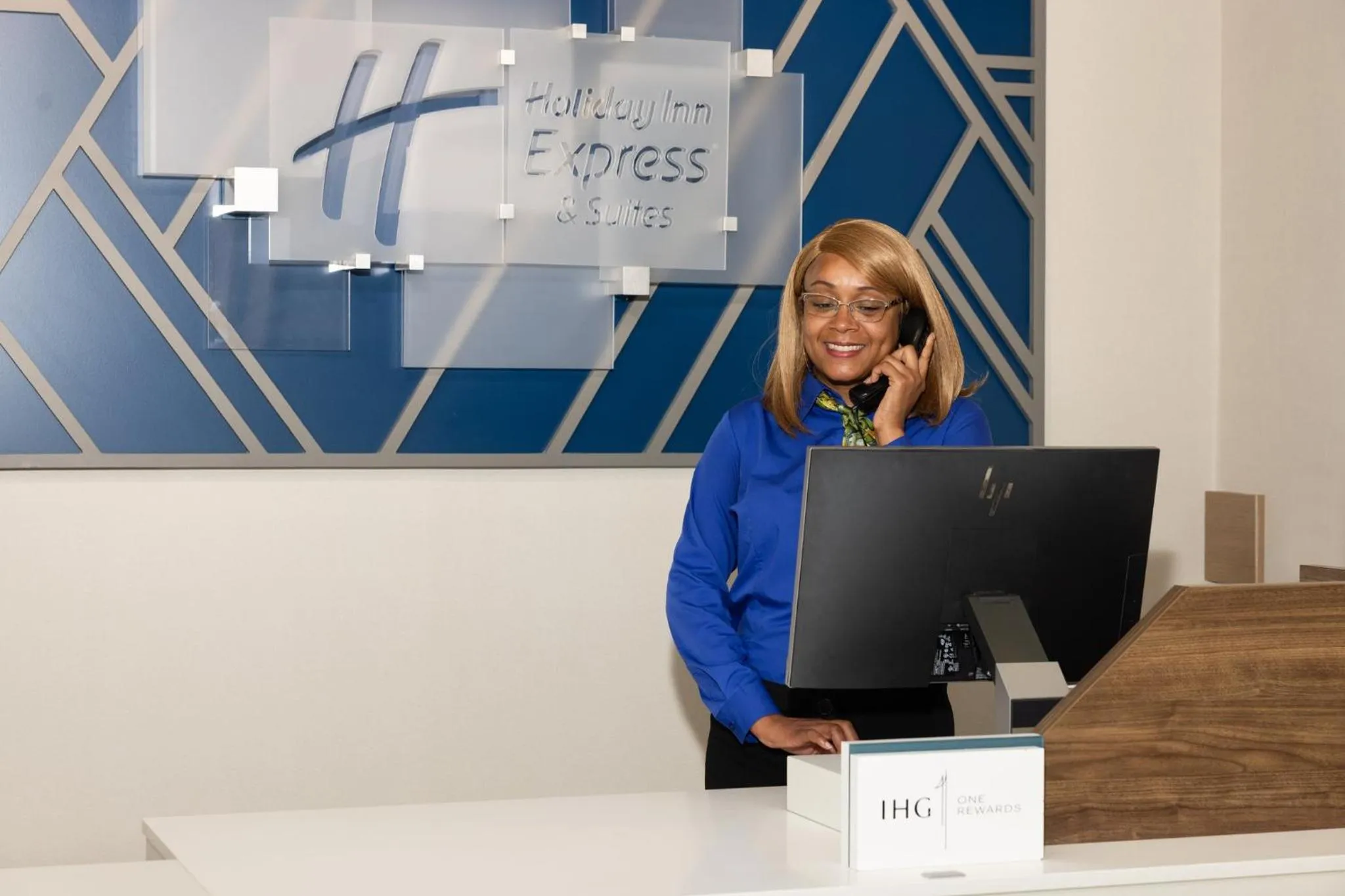 Property building in Holiday Inn Express & Suites Columbus at Northlake by IHG