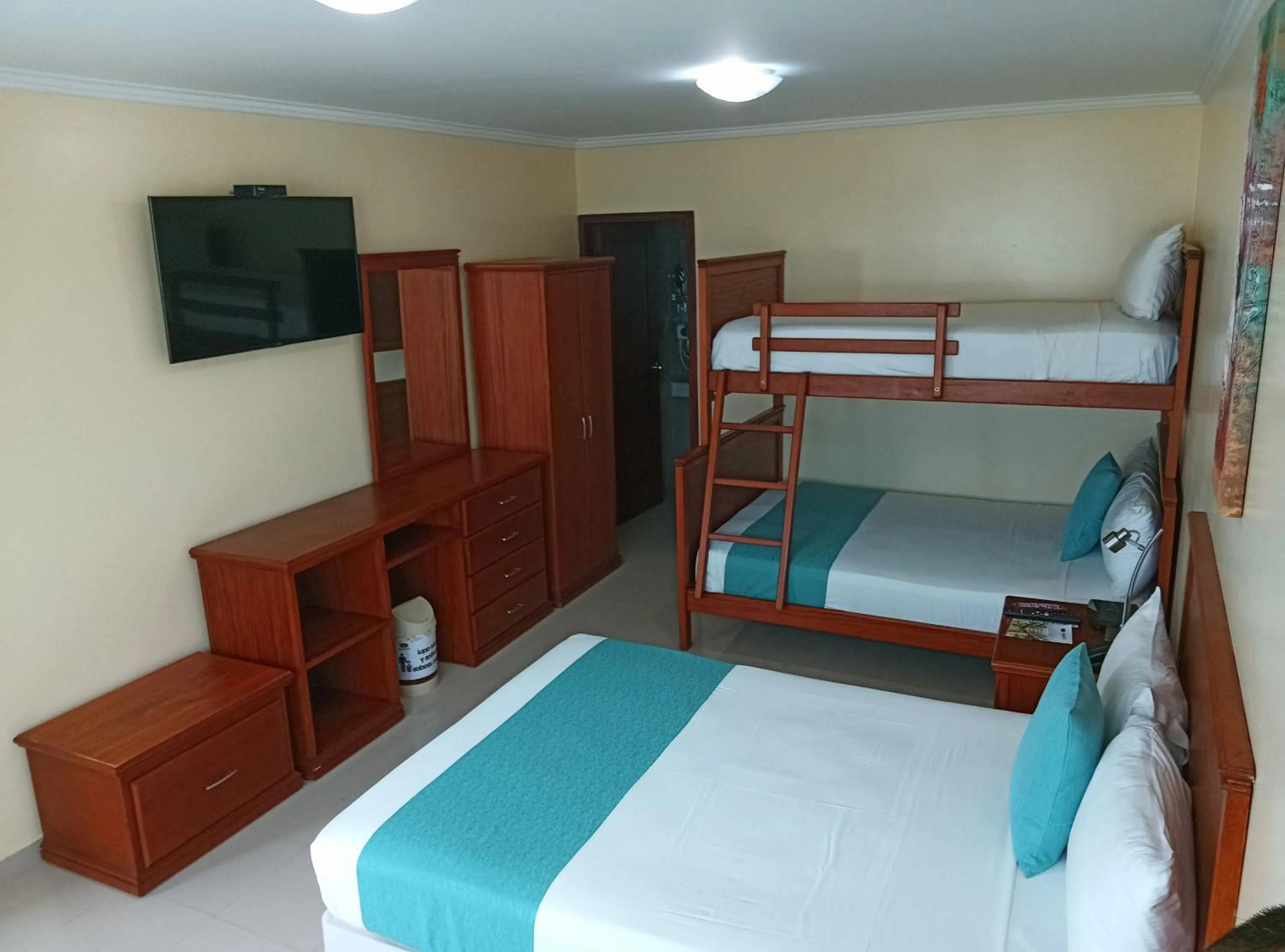 Bed in Hotel El Marqués