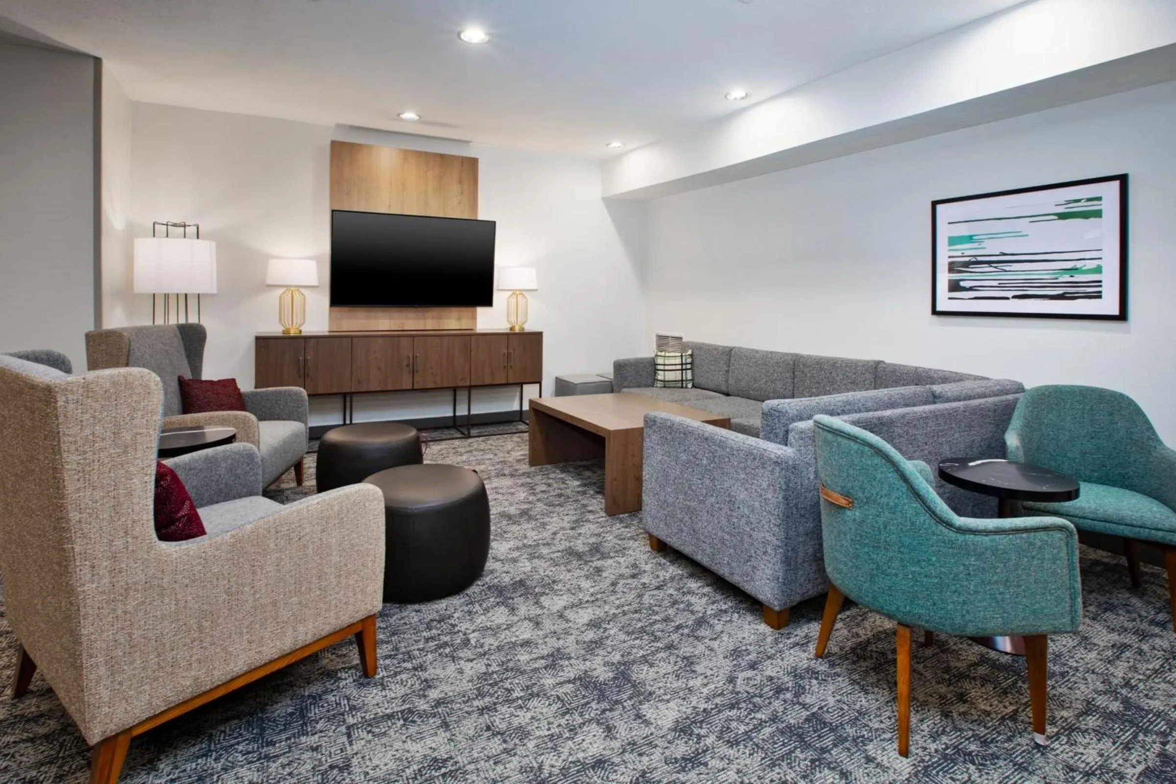 Seating area in Staybridge Suites Omaha 80th and Dodge by IHG