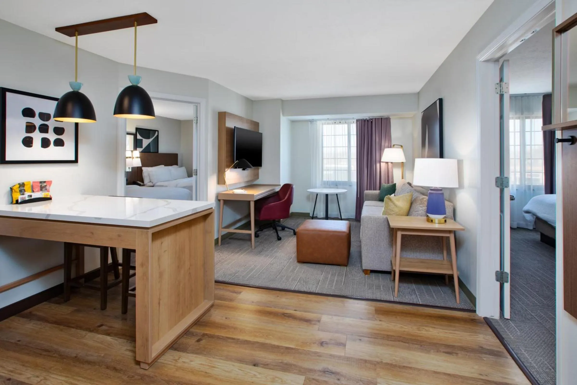 Living room in Staybridge Suites Omaha 80th and Dodge by IHG