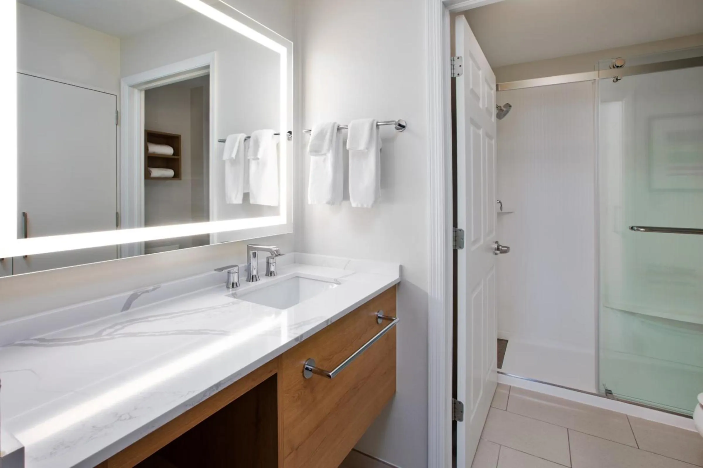 Bathroom in Staybridge Suites Omaha 80th and Dodge by IHG