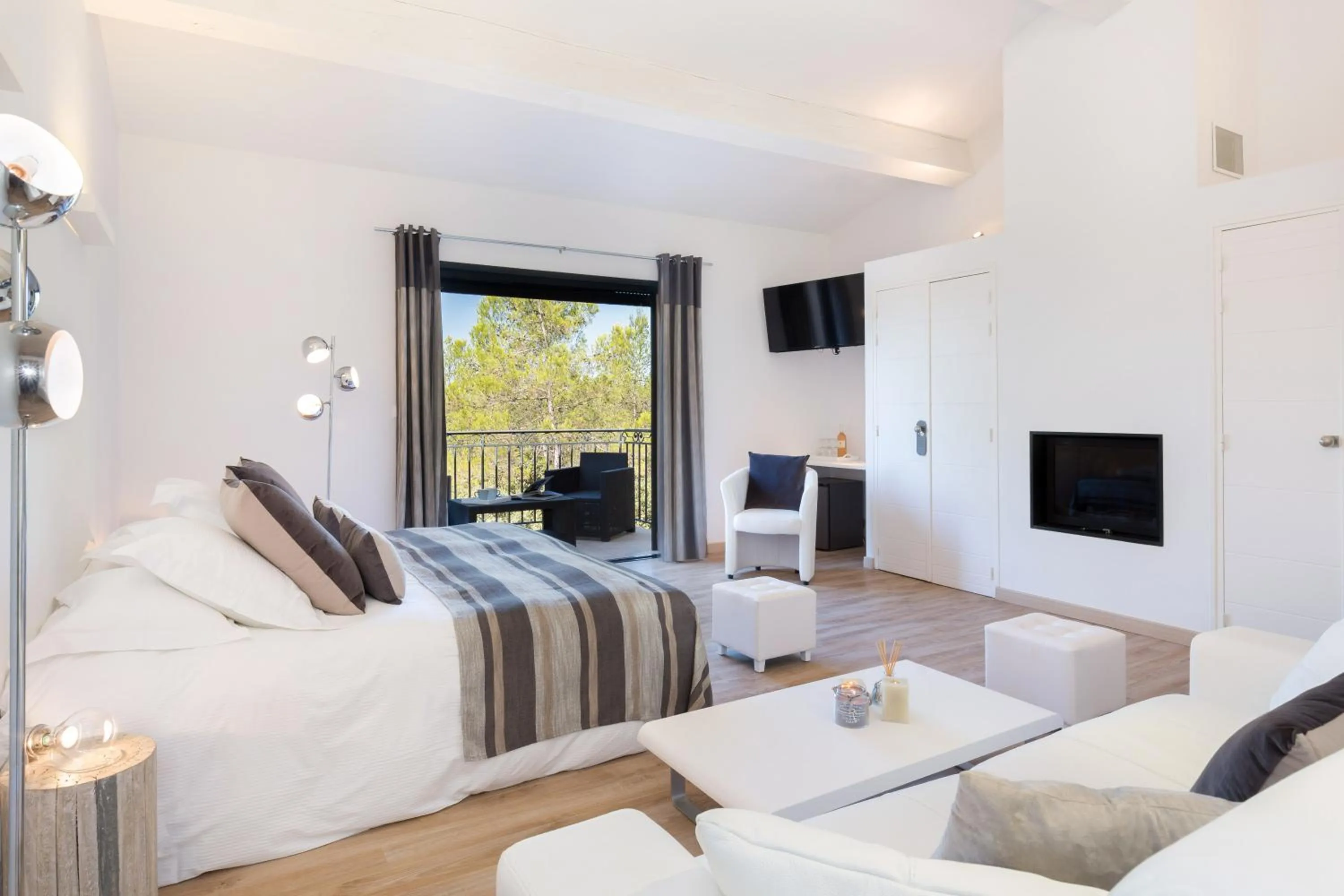 Bed in Château Rasque - Teritoria