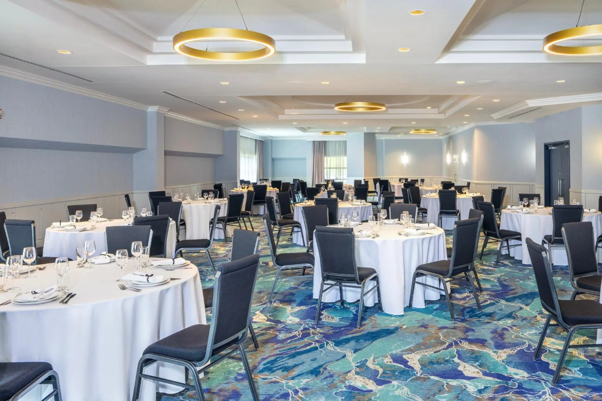 Meeting/conference room in Holiday Inn Laval Montreal by IHG