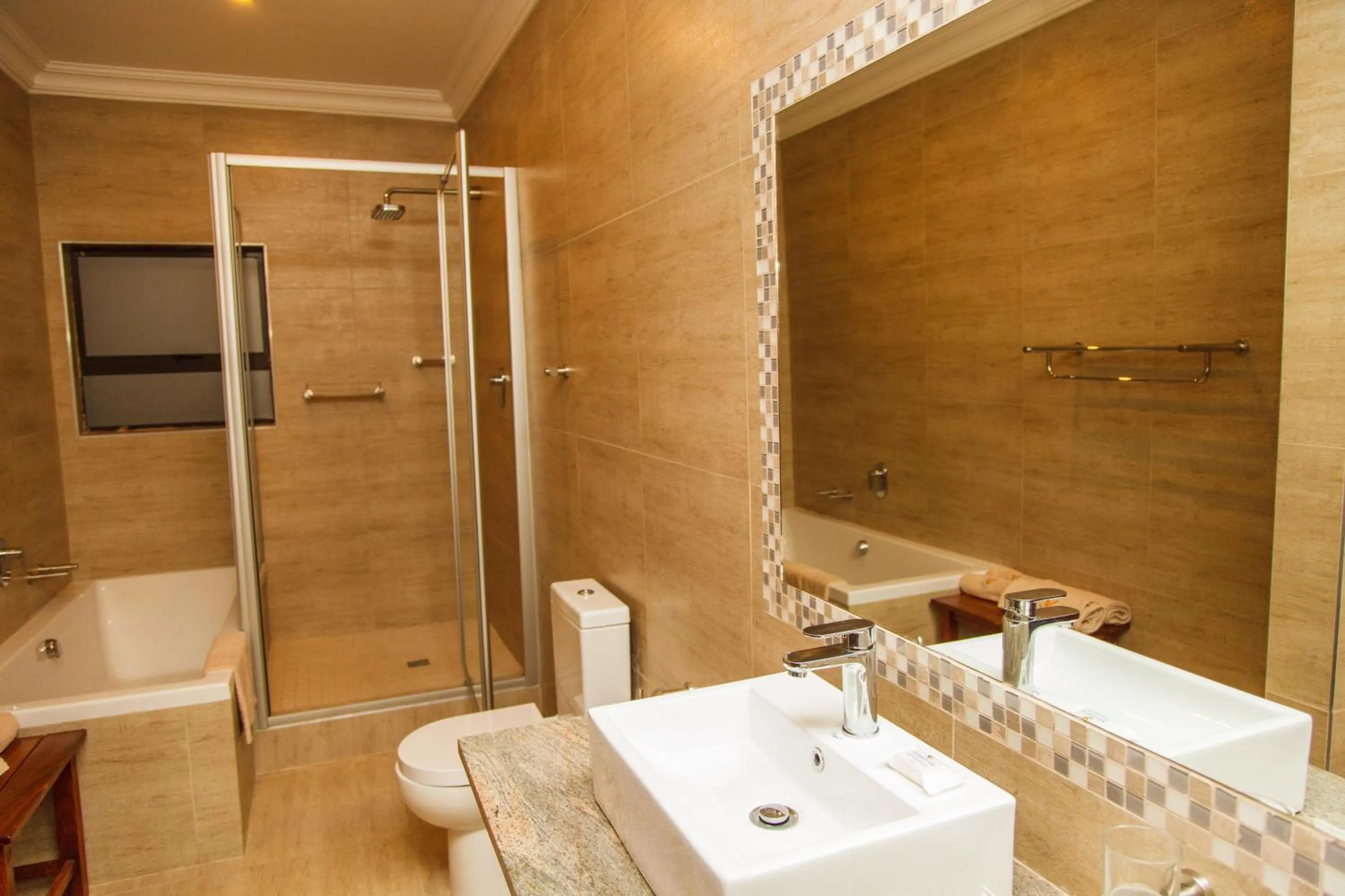 Shower in Blyde Canyon, A Forever Resort