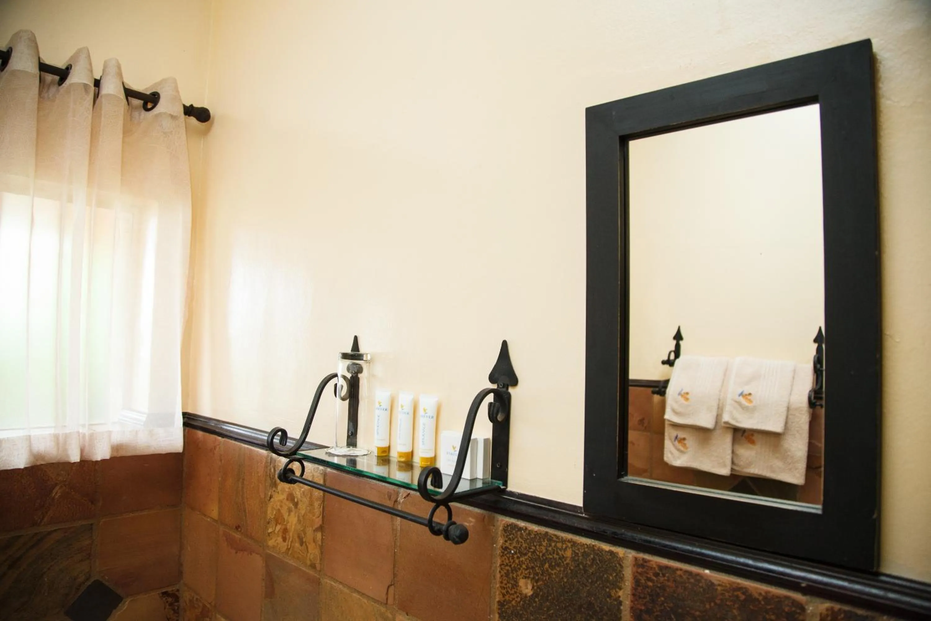 Bathroom in Blyde Canyon, A Forever Resort