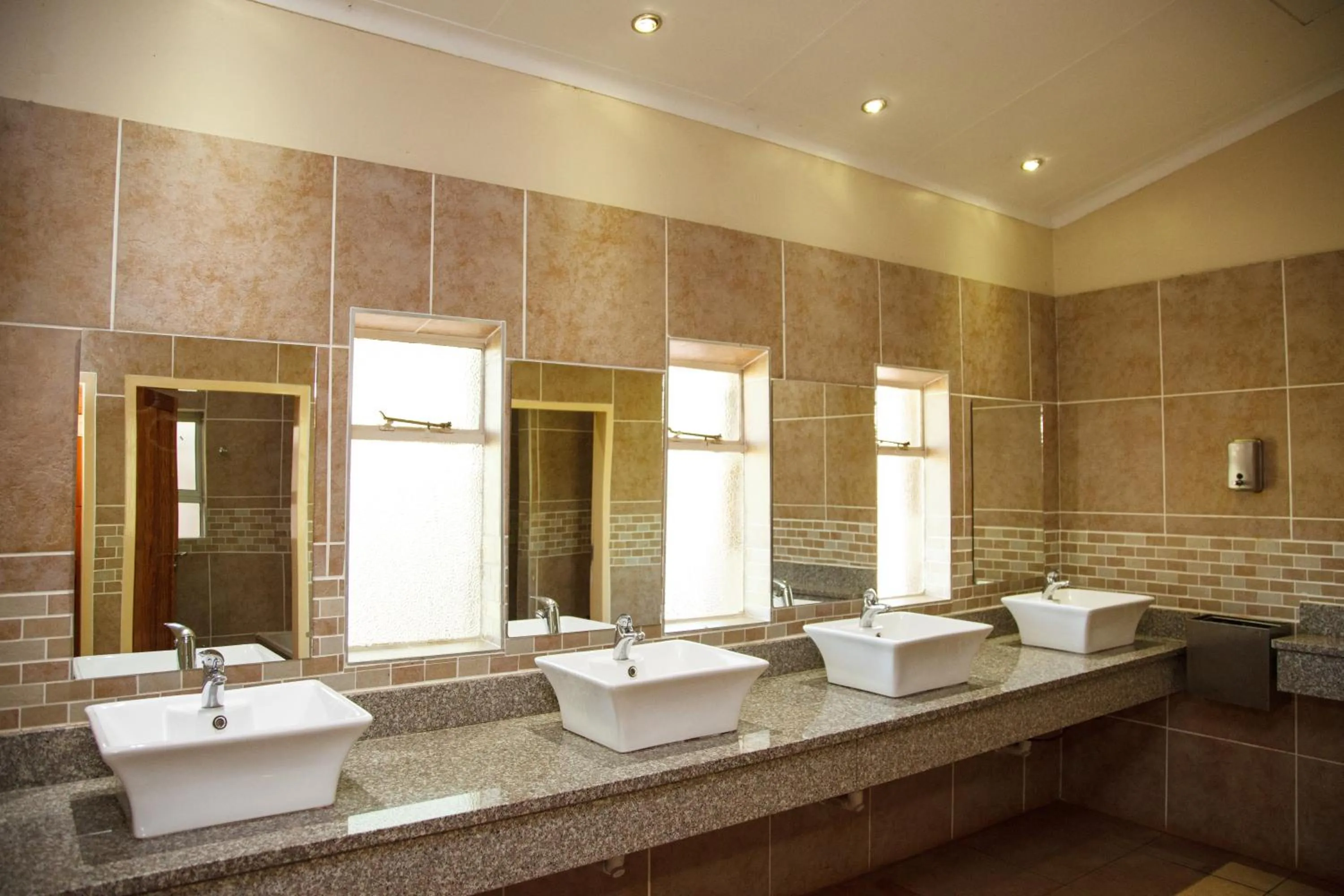 Bathroom in Blyde Canyon, A Forever Resort