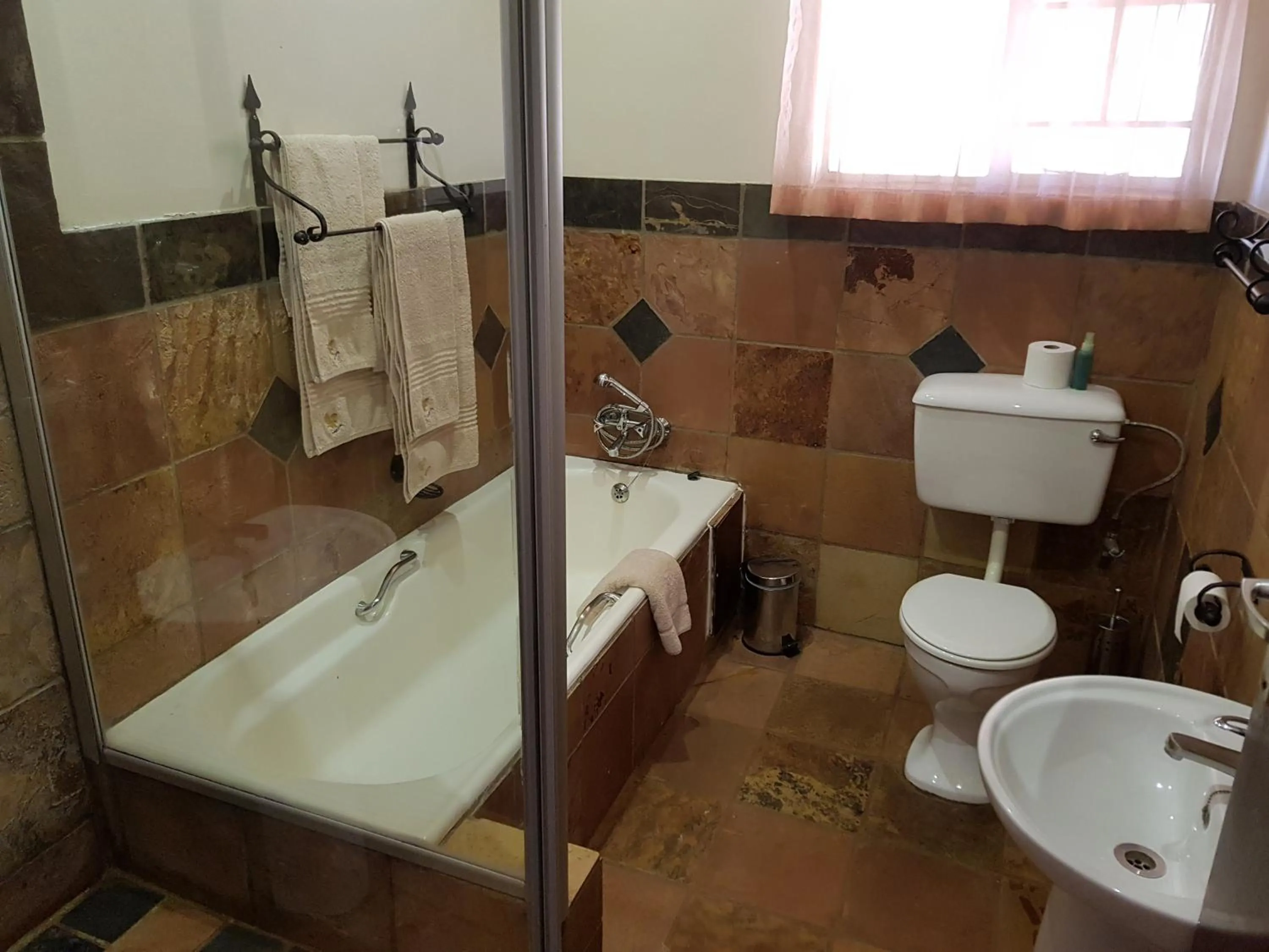 Bathroom in Blyde Canyon, A Forever Resort